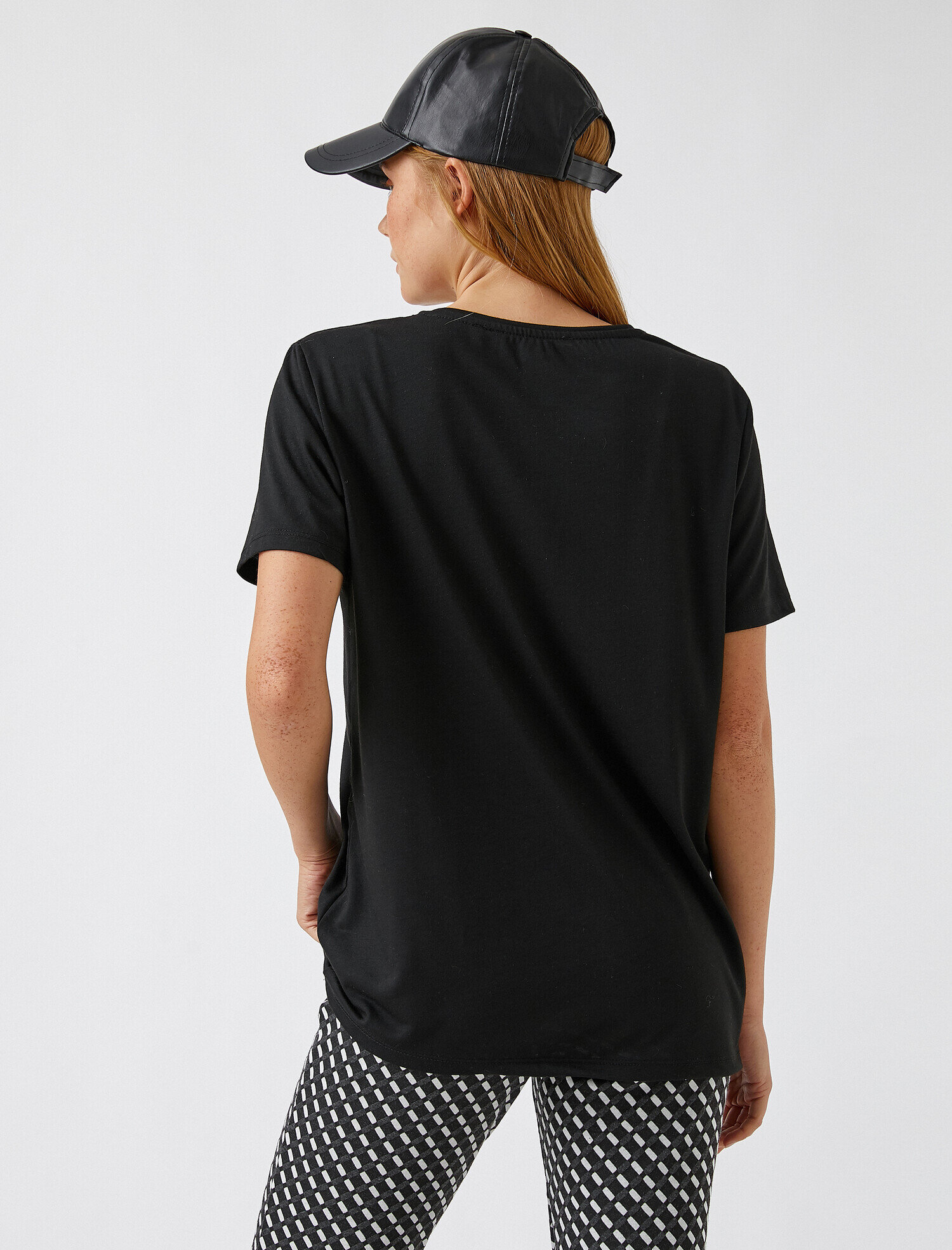   Payetli Kısa Kollu Tişört