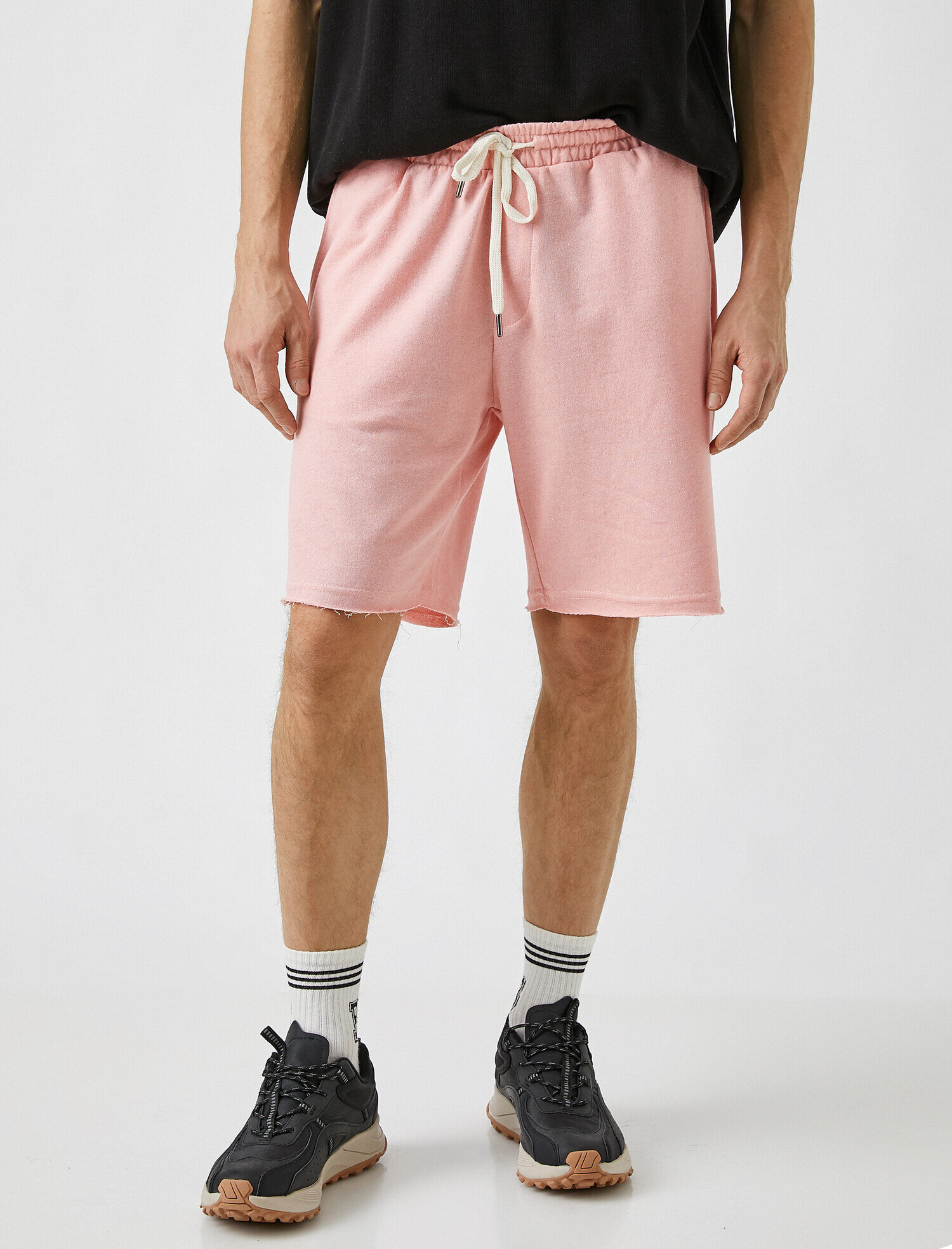   Beli Bağcıklı Şort