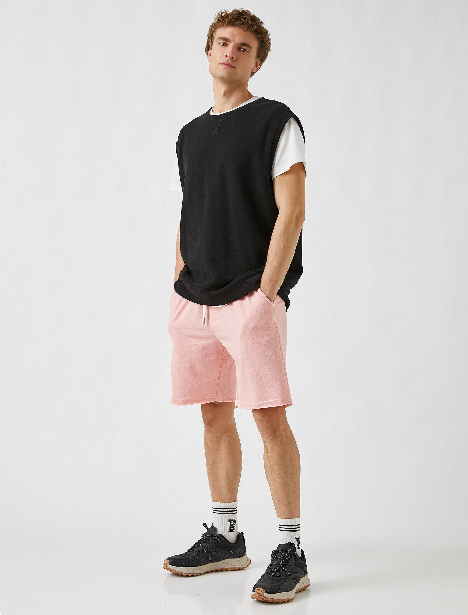   Beli Bağcıklı Şort