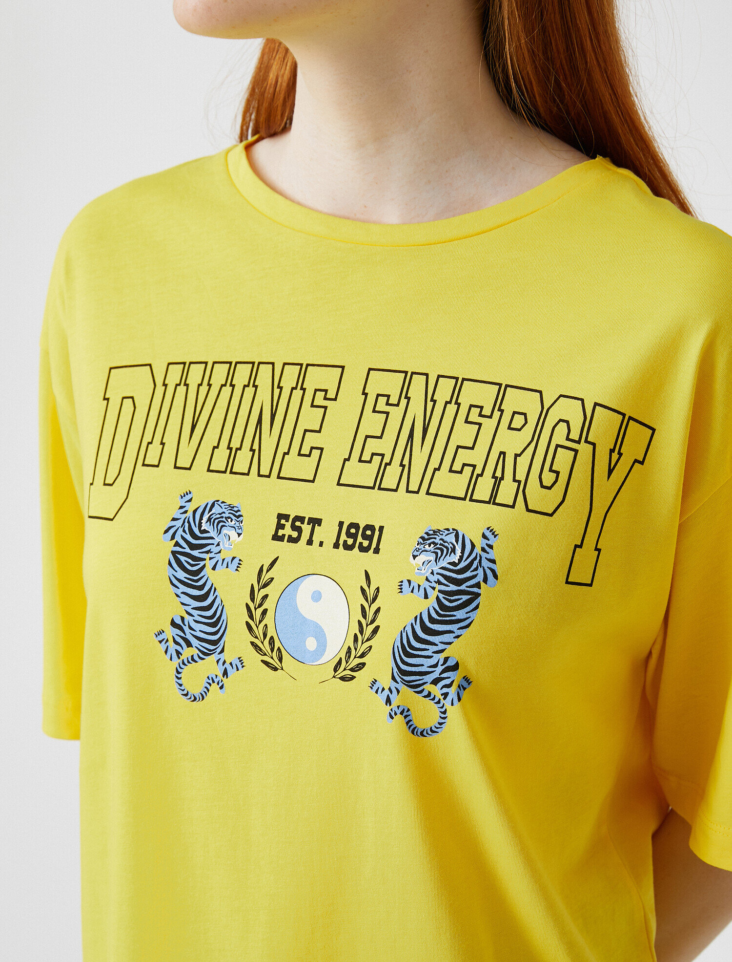   Desenli Tişört Bisiklet Yaka Pamuklu Oversize