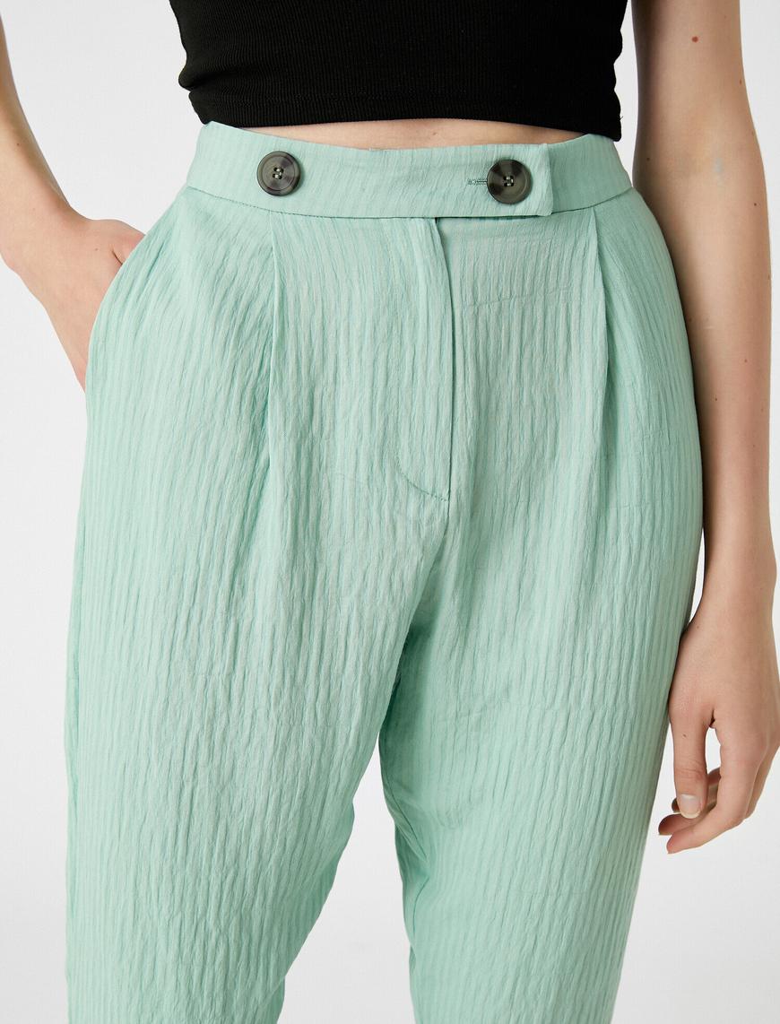   Düğme Detaylı Pantolon