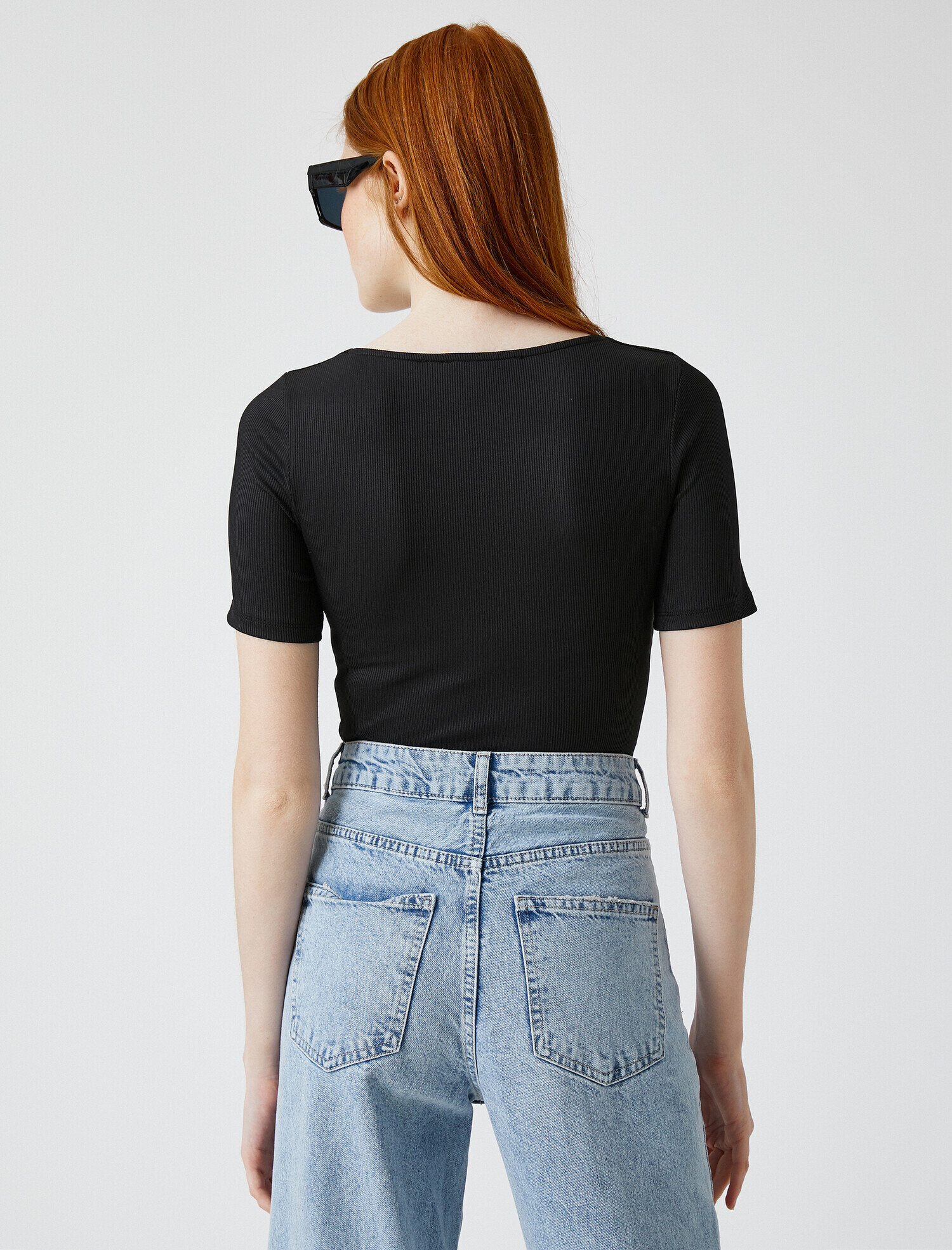   Fitilli Body Kısa Kollu Kare Yaka