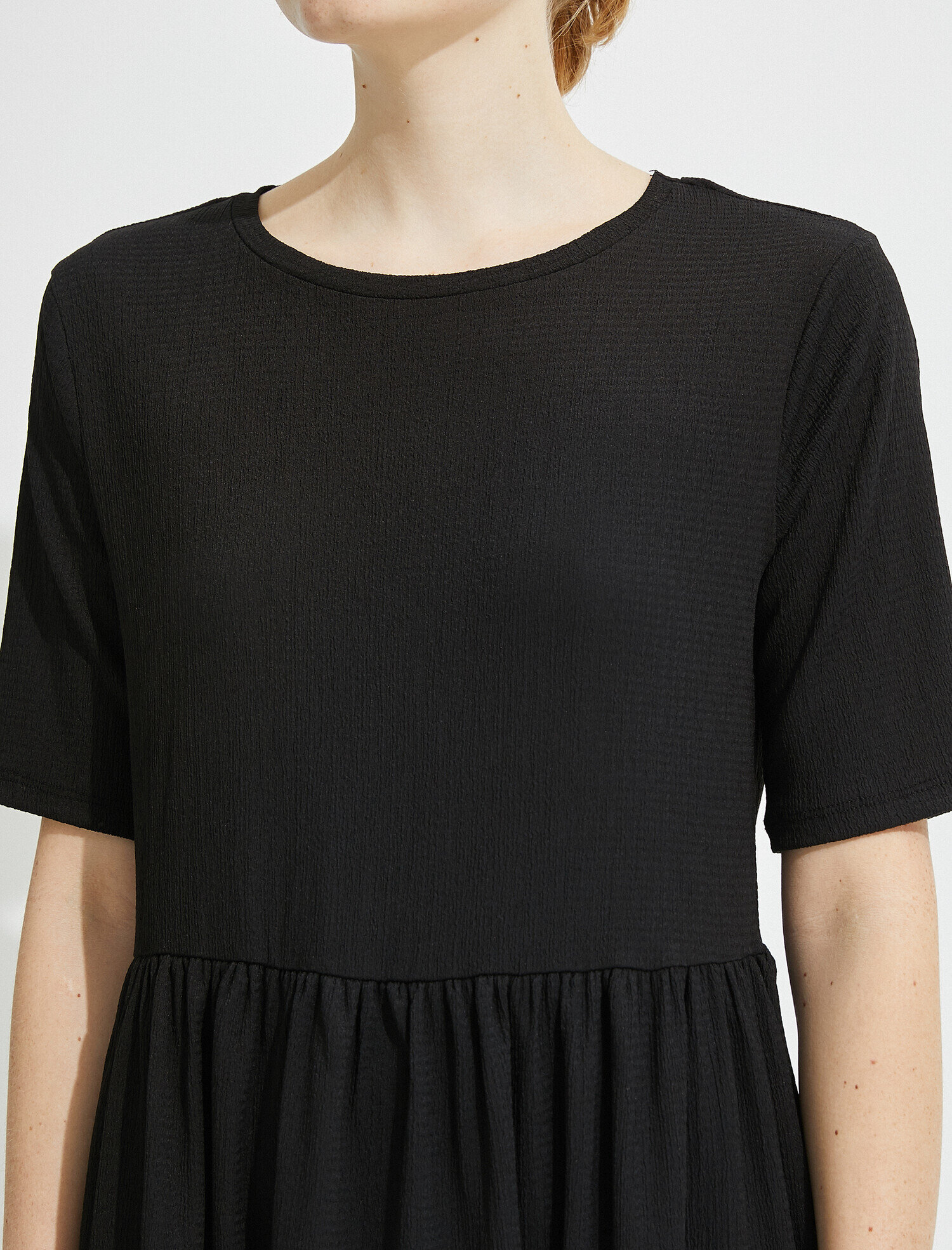   Kısa Kollu Elbise Bisiklet Yaka