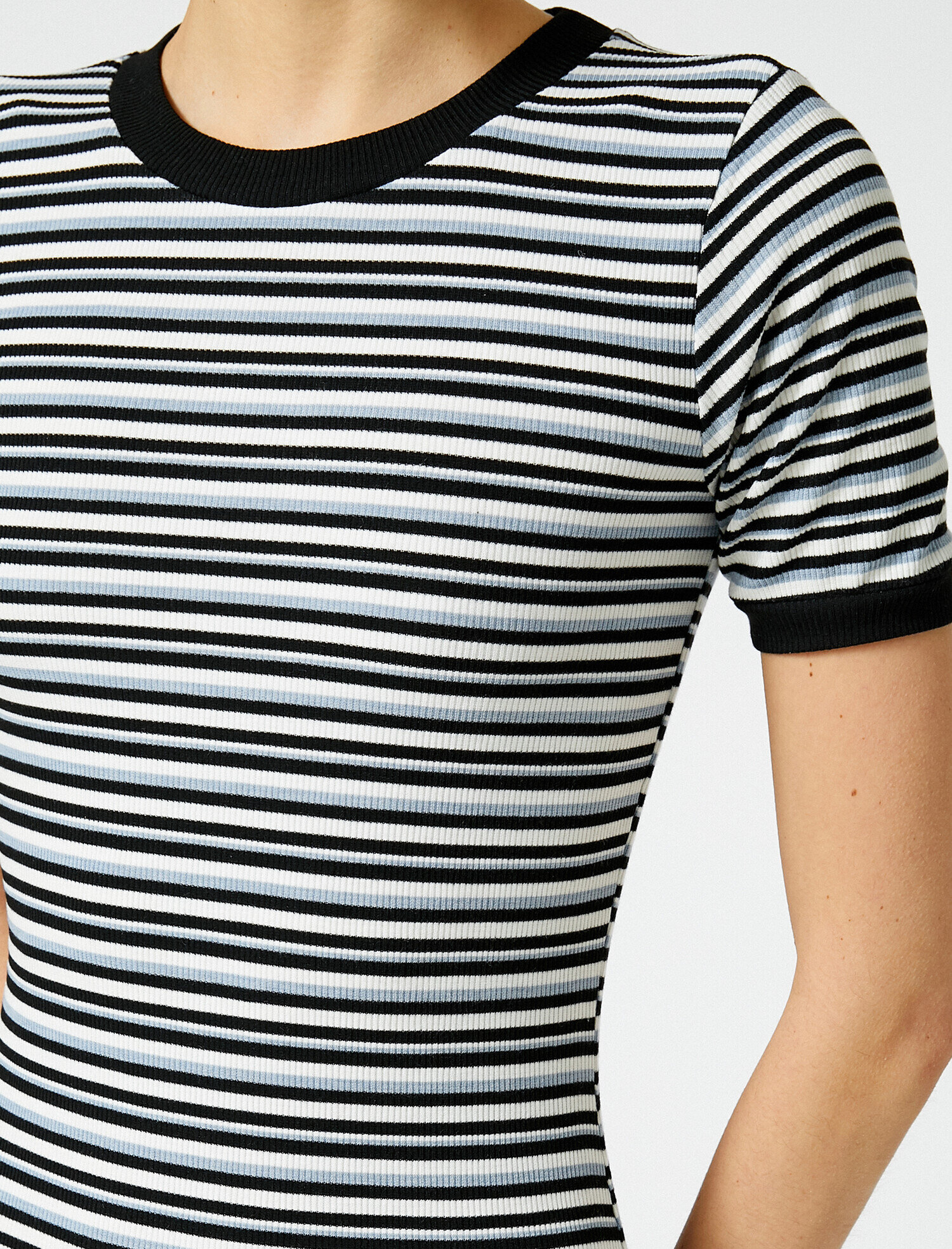   Kısa Kollu Elbise Çizgili Mini