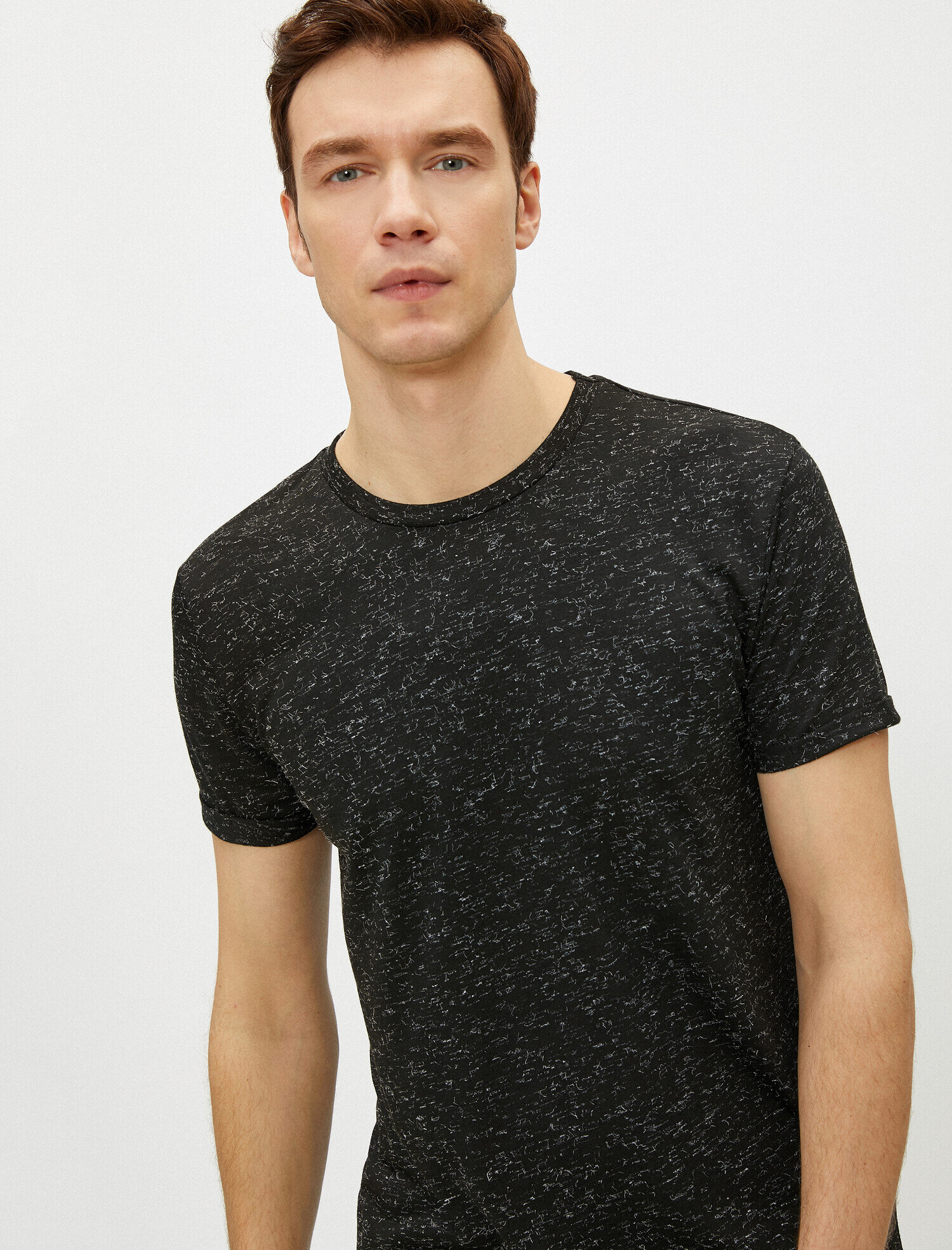   Slim Fit Tişört Basic Kısa Kollu Bisiklet Yaka