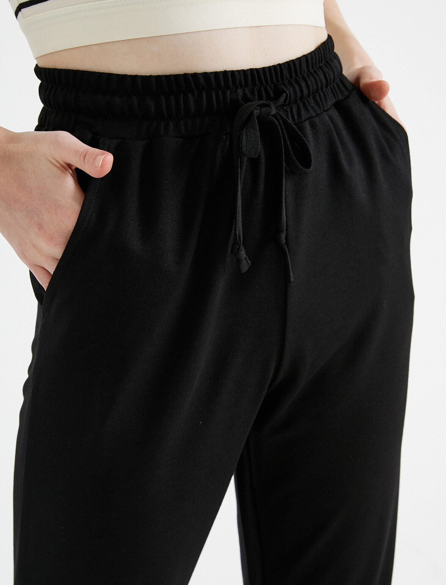   Belden Bağlamalı Pantolon