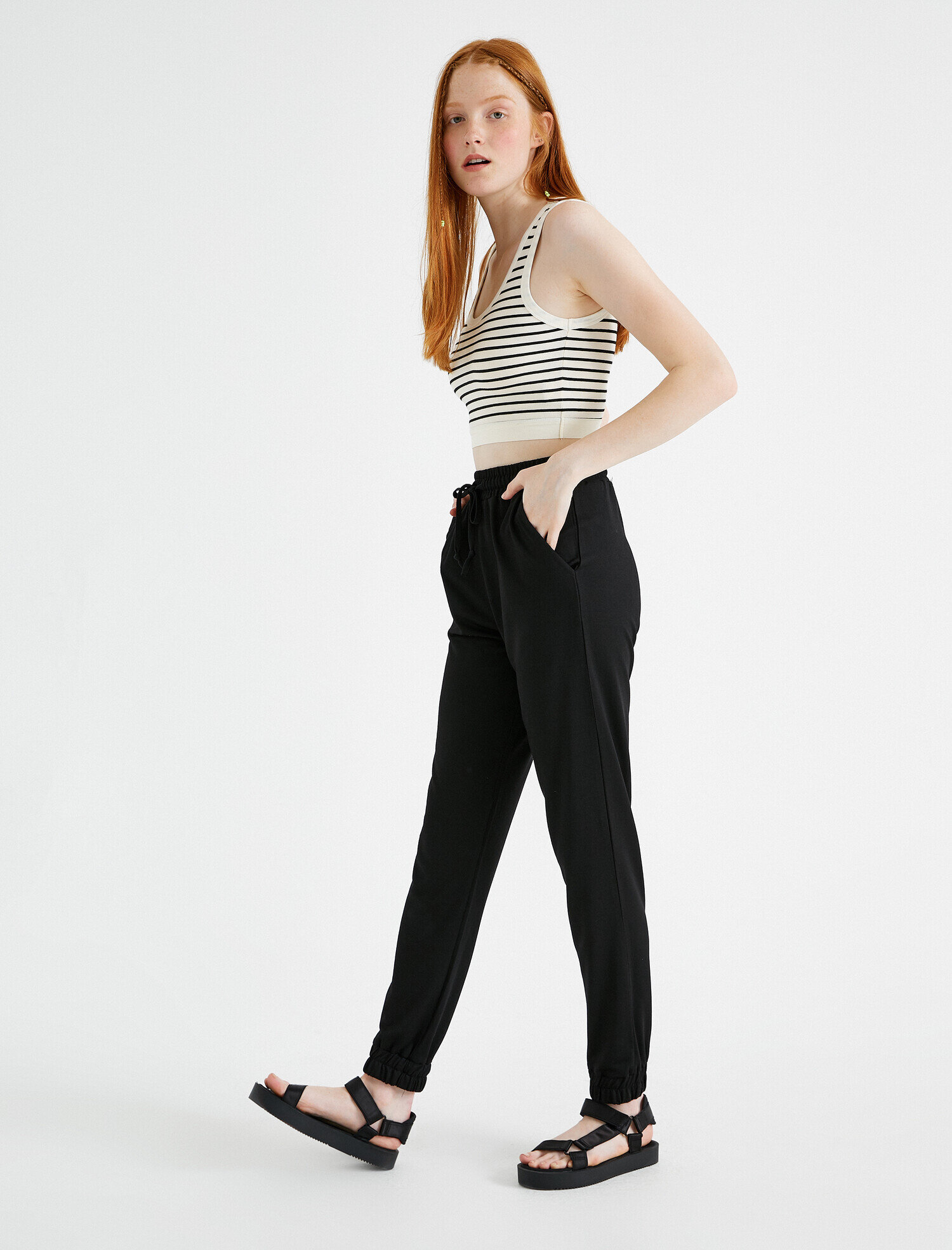   Belden Bağlamalı Pantolon