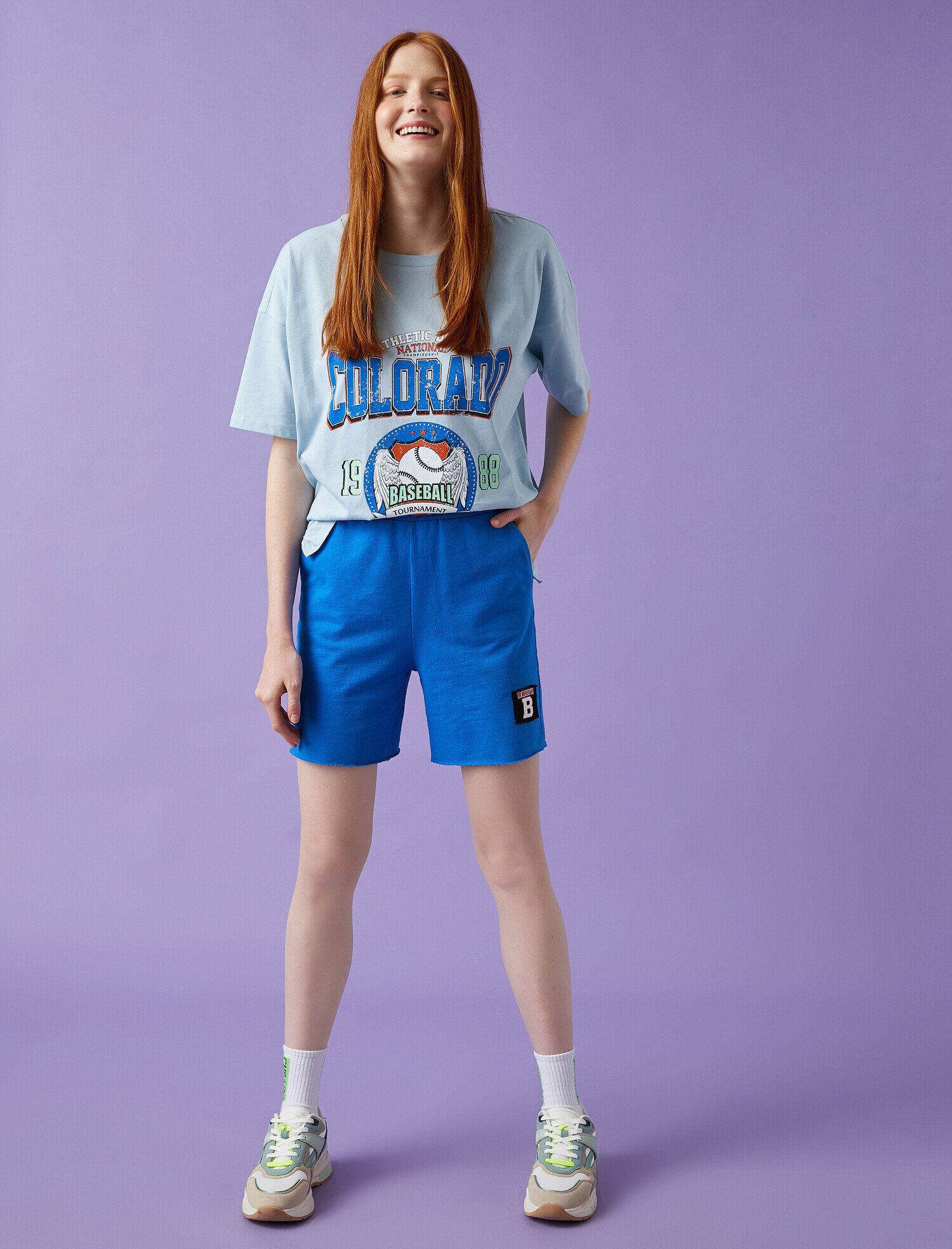   Amblemli Şort Pamuklu