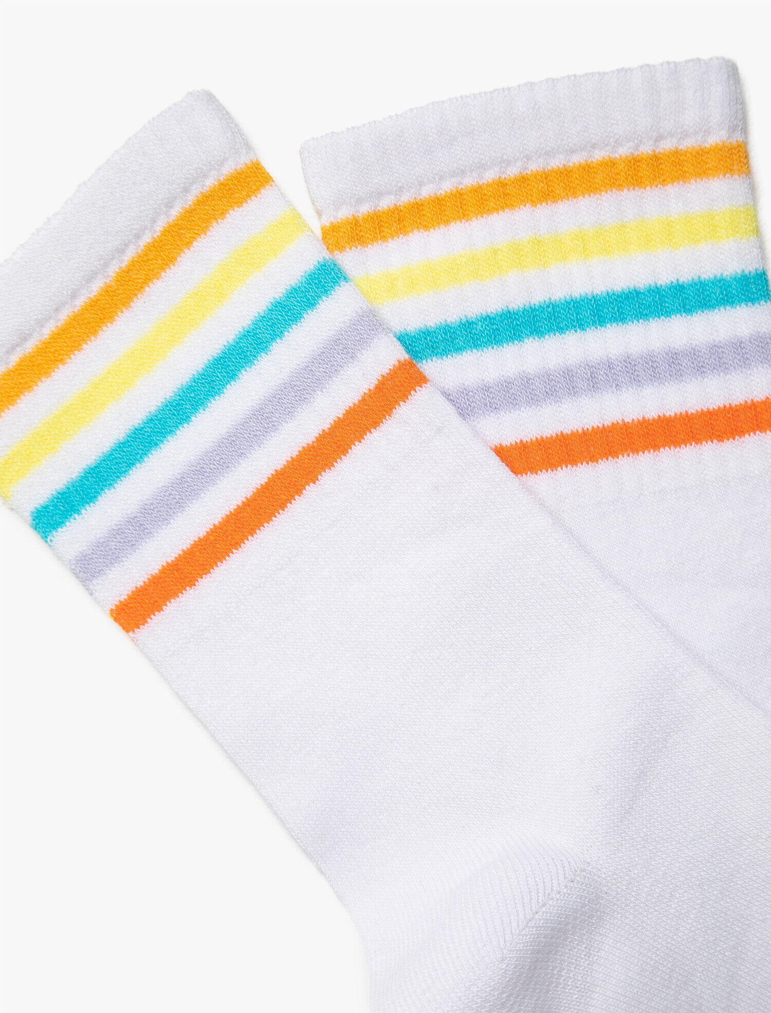  Kadın Şeritli Çorap