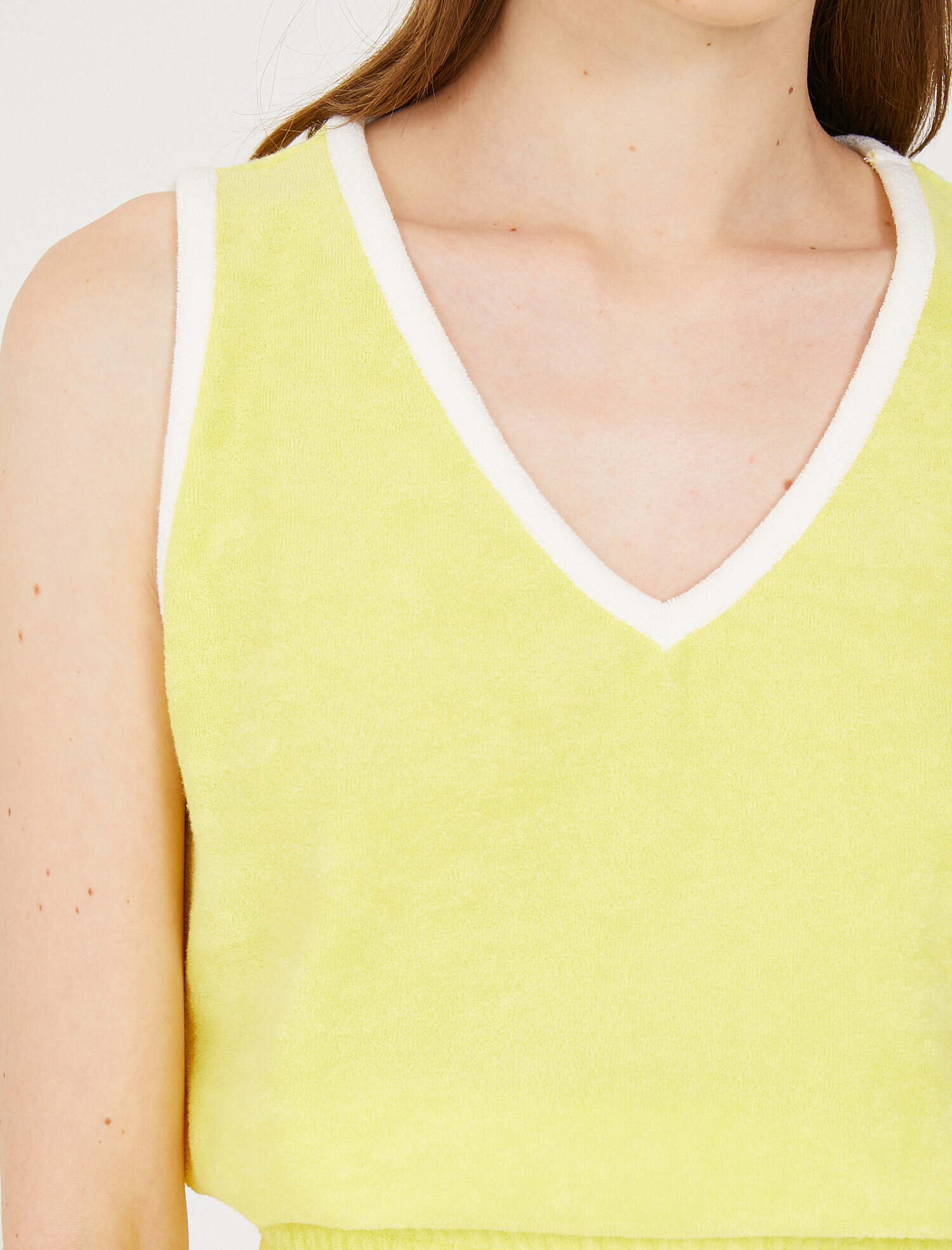   Şerit Detaylı Atlet Pamuklu Havlu