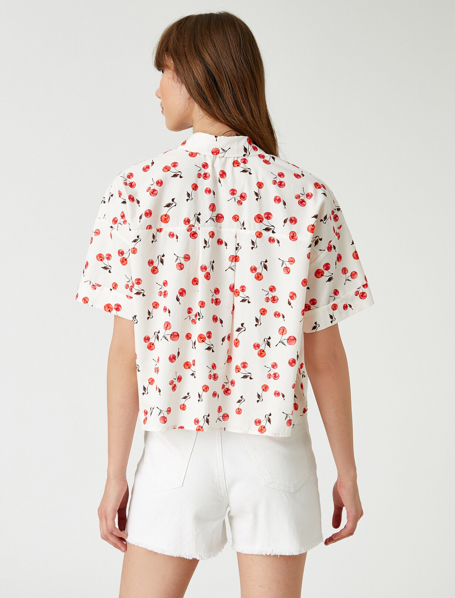   Pamuklu Gömlek Kiraz Desenli Kısa Kollu