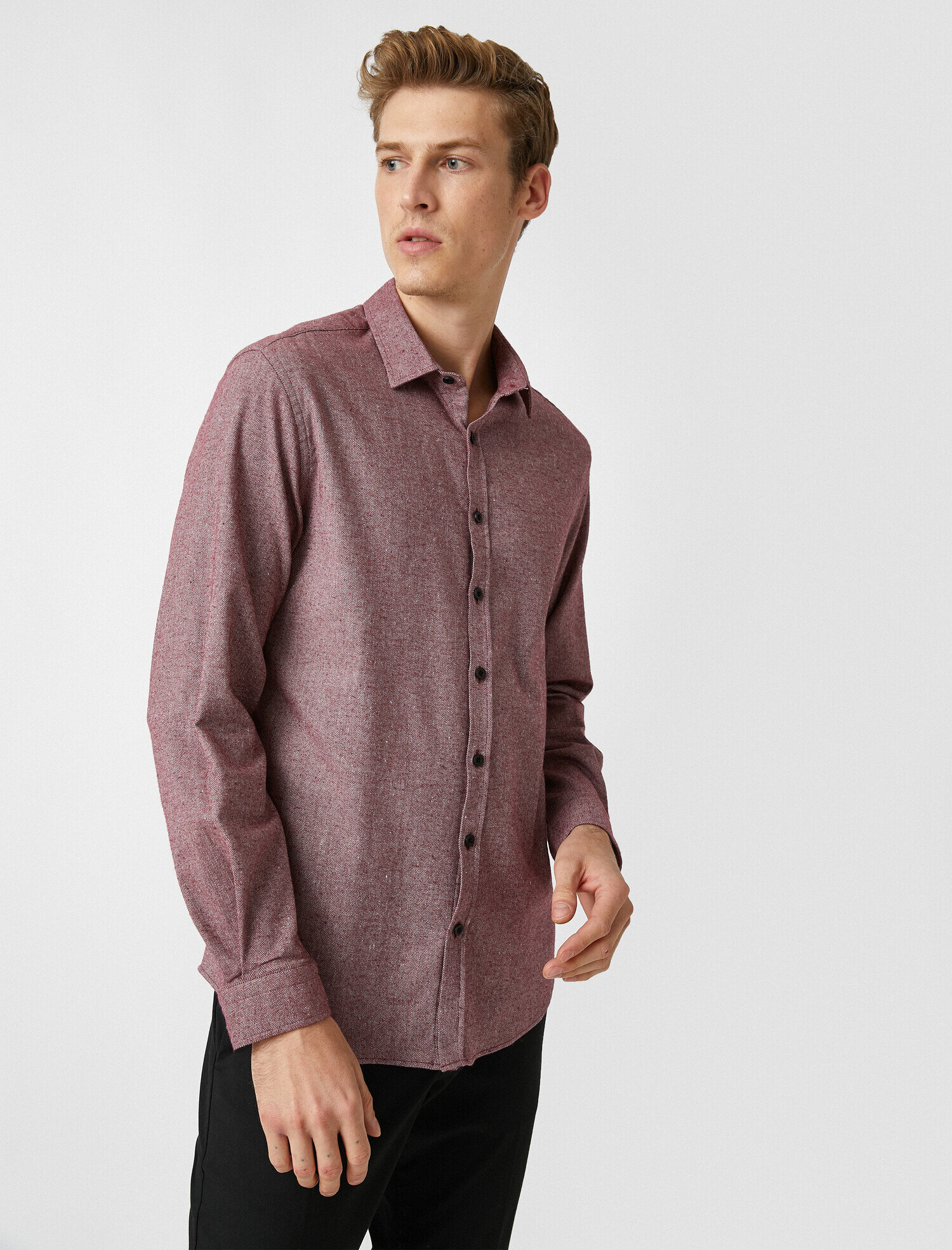   Slim Fit Klasik Yaka Uzun Kollu Gömlek