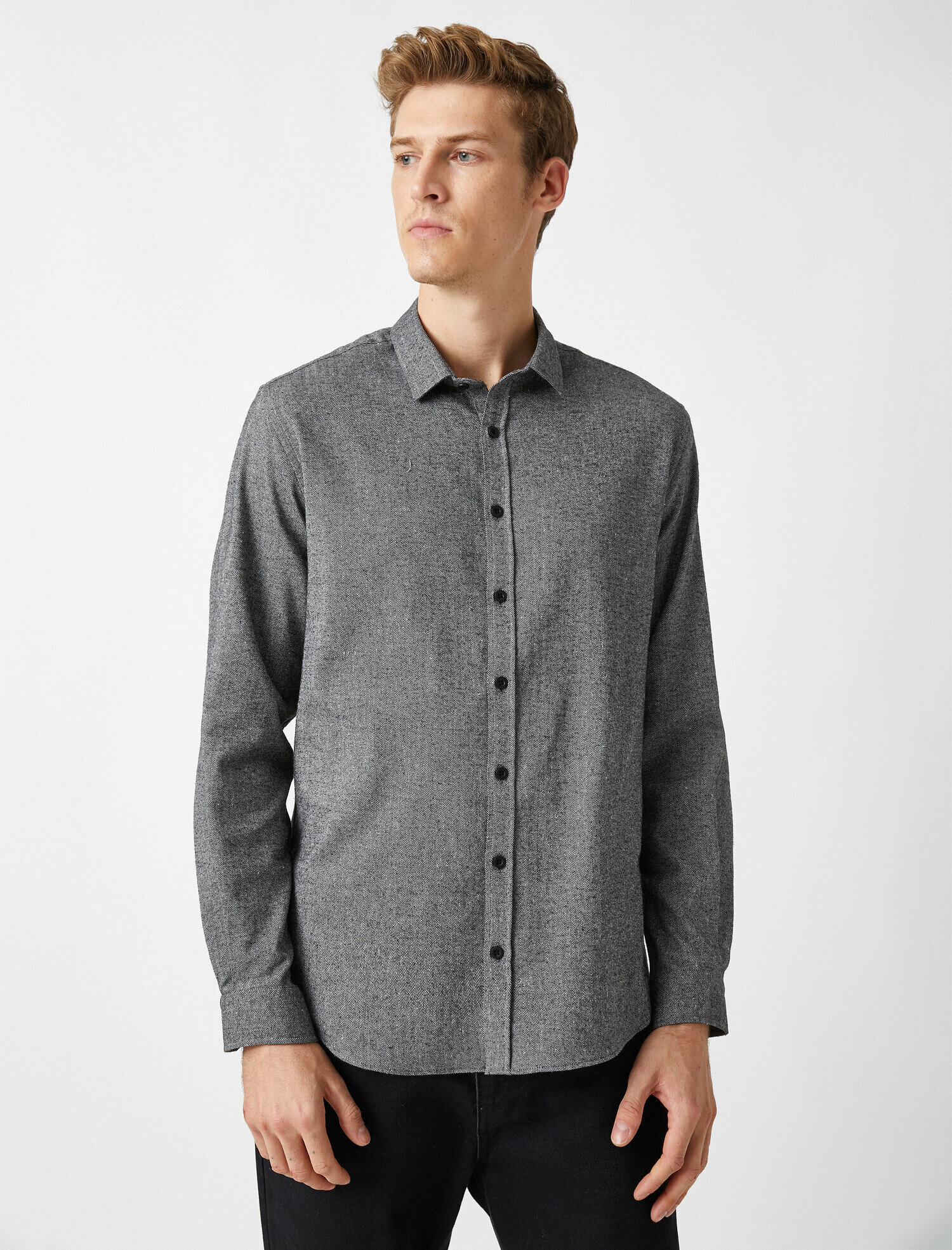   Slim Fit Klasik Yaka Uzun Kollu Gömlek