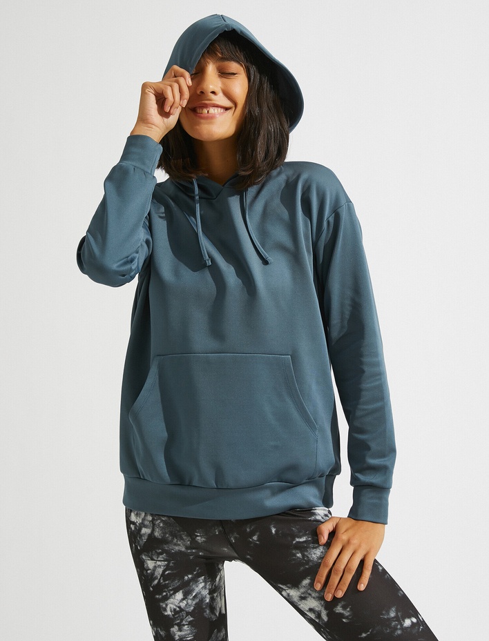  Kapüşonlu Cepli Sweatshirt