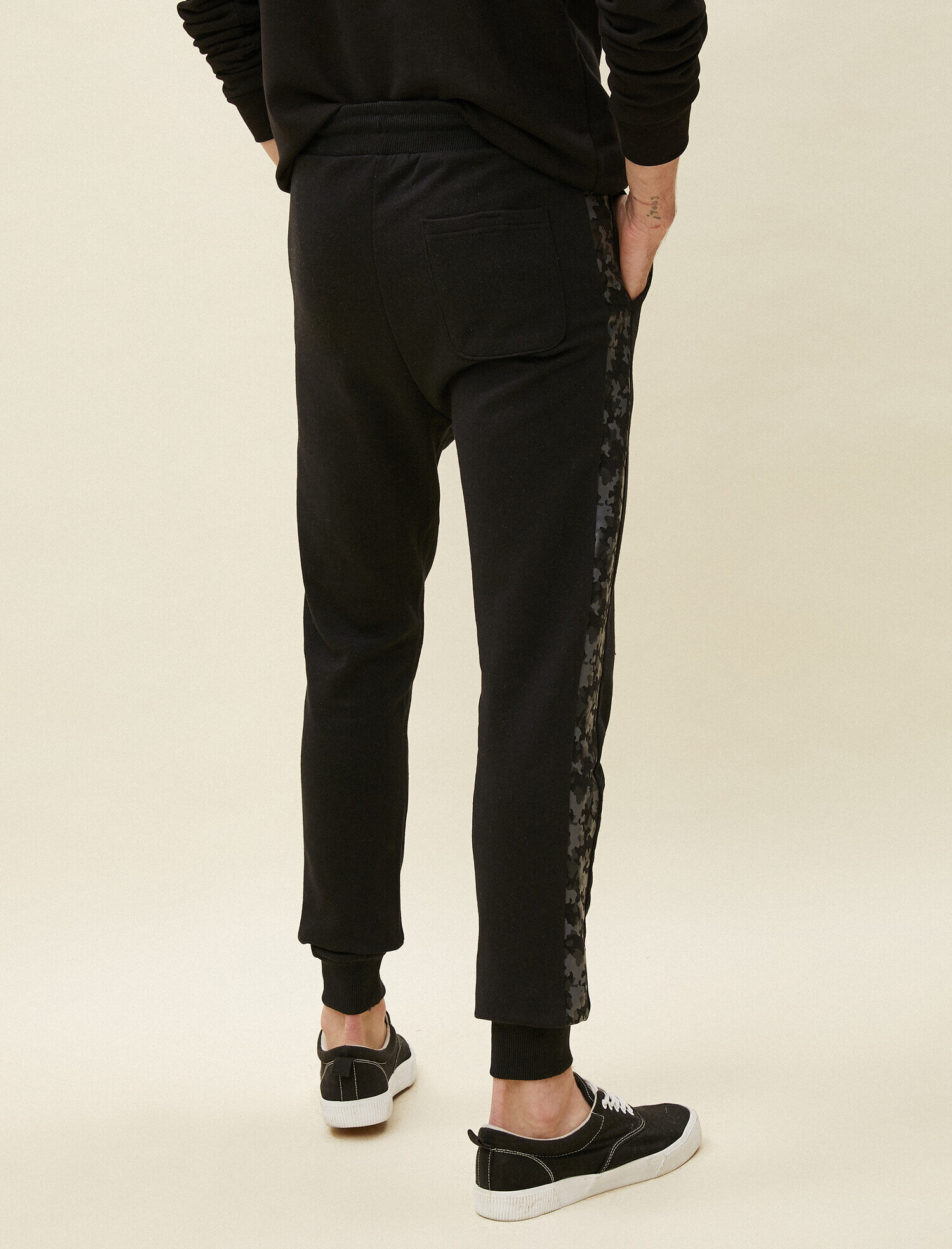   Kamuflaj Desenli Şeritli Jogger Eşofman Altı