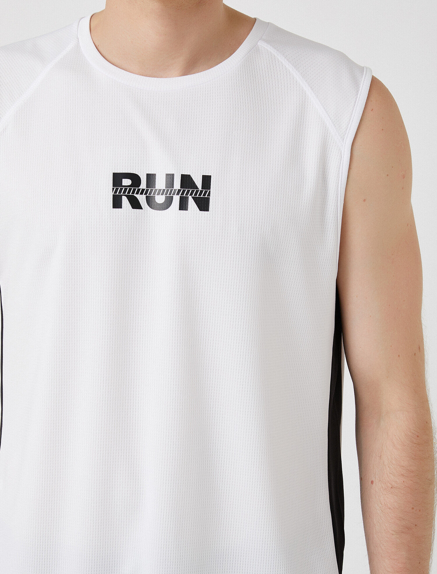   Sloganlı Atlet Şerit Detaylı