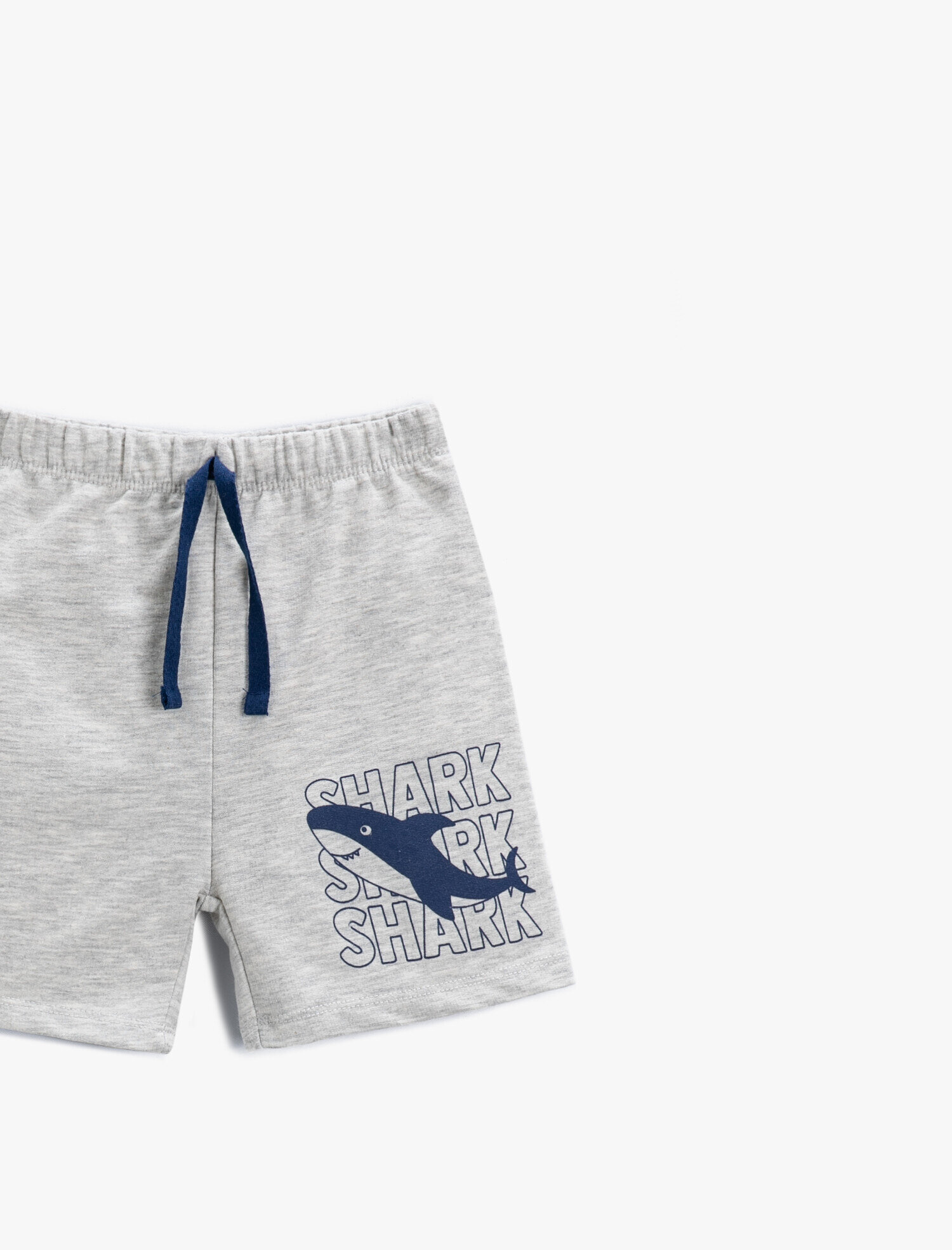  Erkek Bebek Köpek Balığı Baskılı Belden Bağlamalı Şort