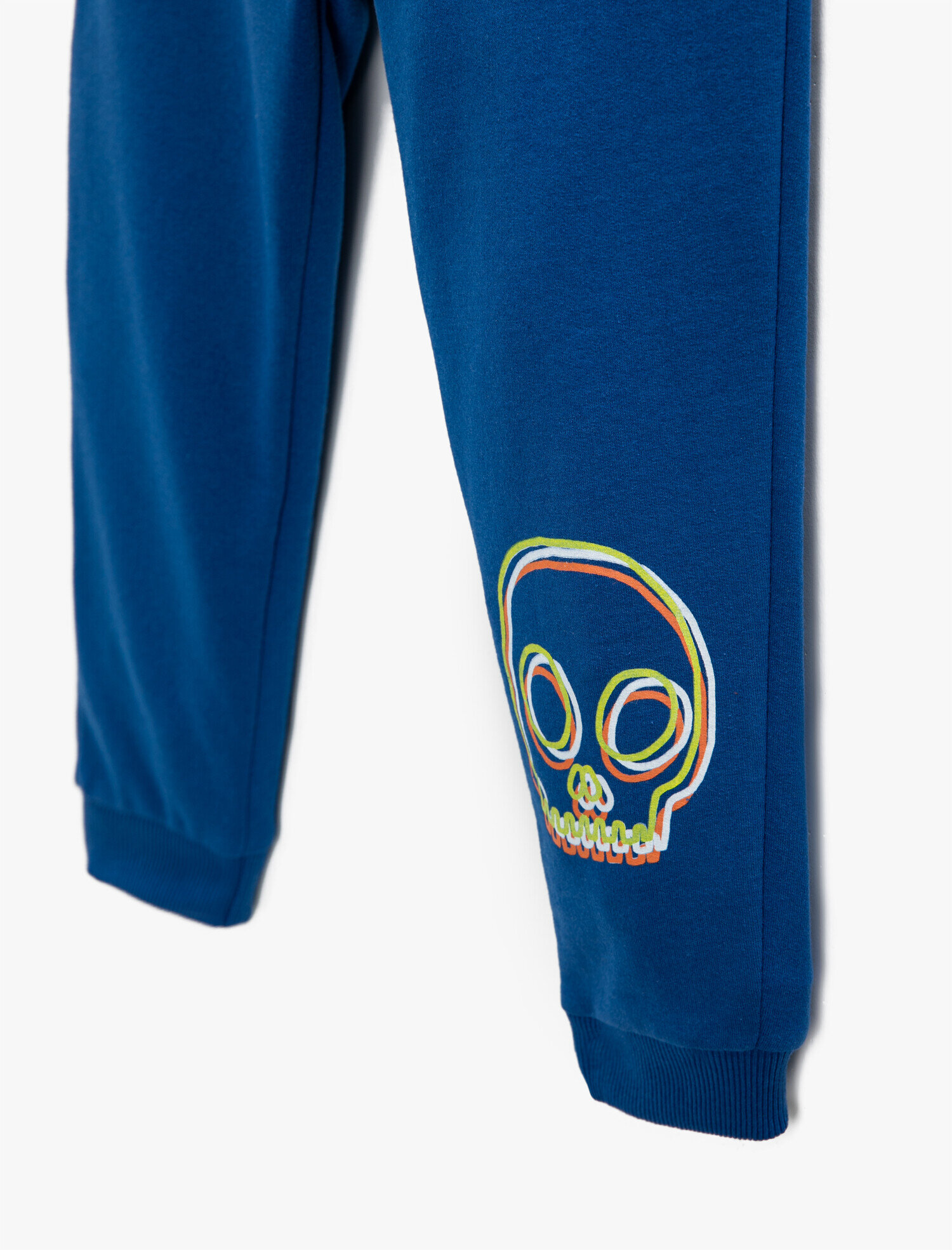  Erkek Çocuk Kuru Kafa Baskılı Eşofman Altı Jogger