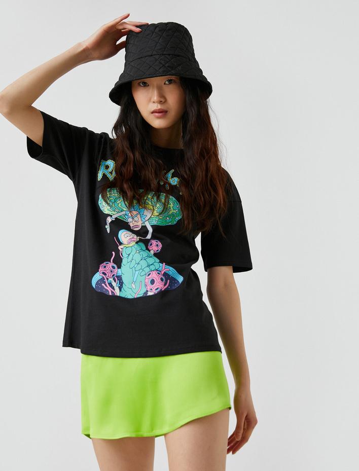  Rick and Morty Lisanslı Baskılı Tişört