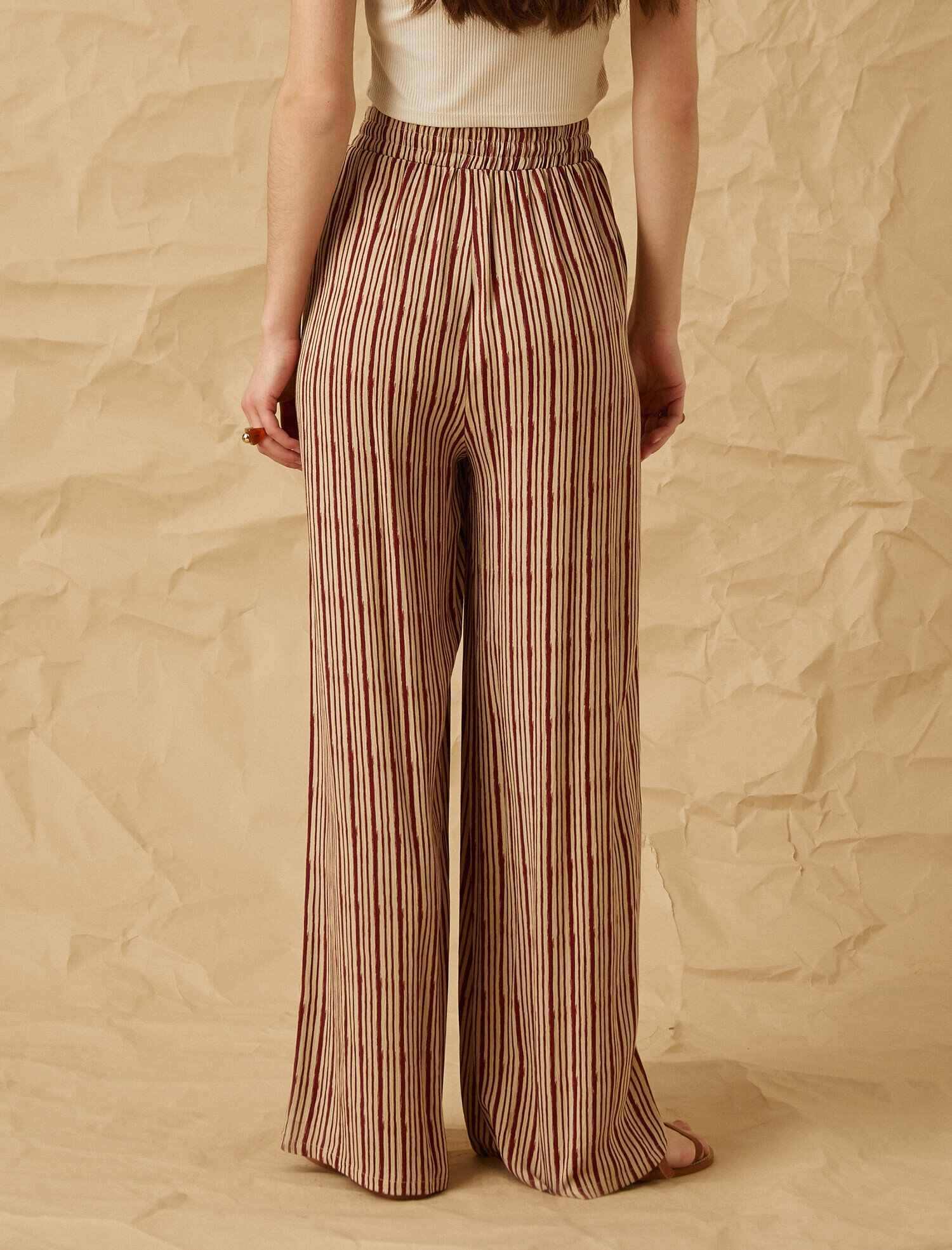   Geniş Paça Beli Bağcıklı Pantolon