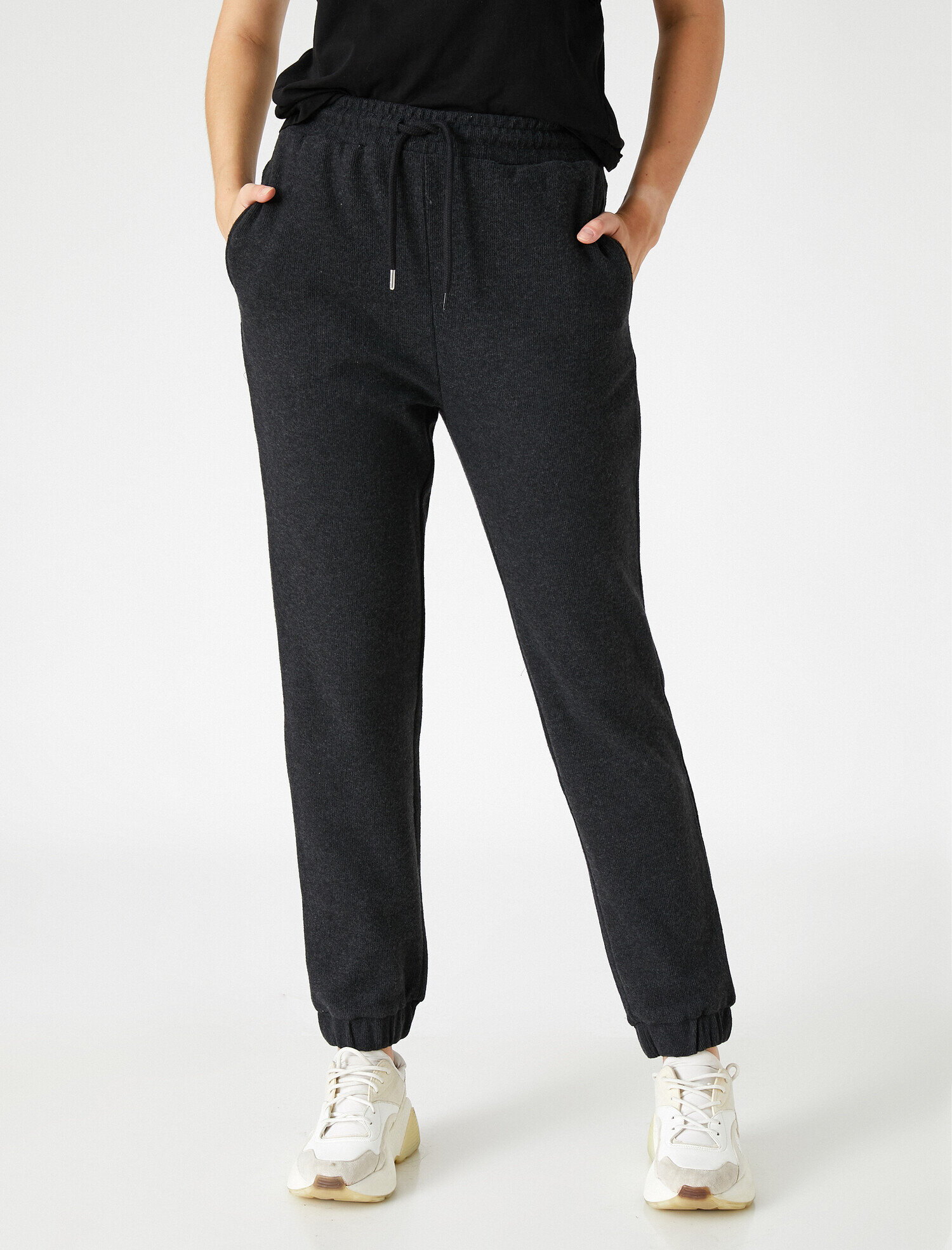   Belden Bağlamalı Eşofman Altı