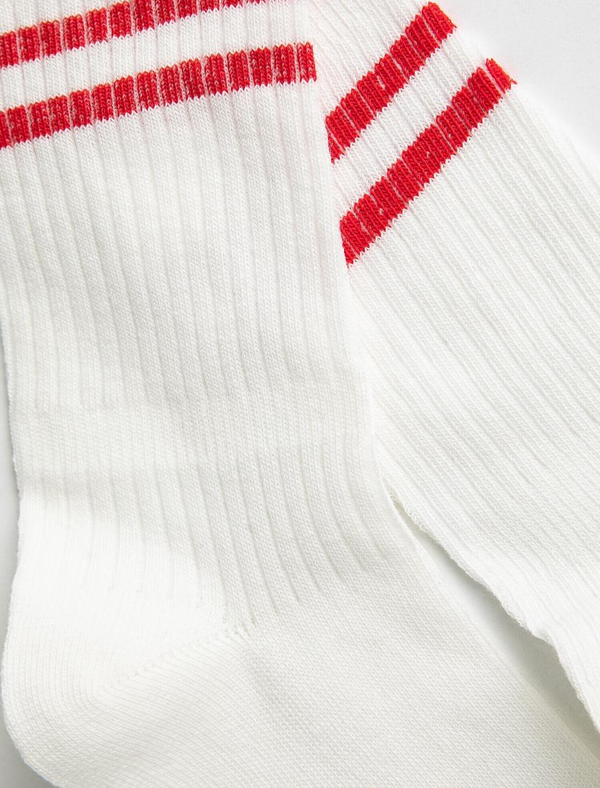  Kadın Ribanalı Şerit Detaylı Soket Çorap