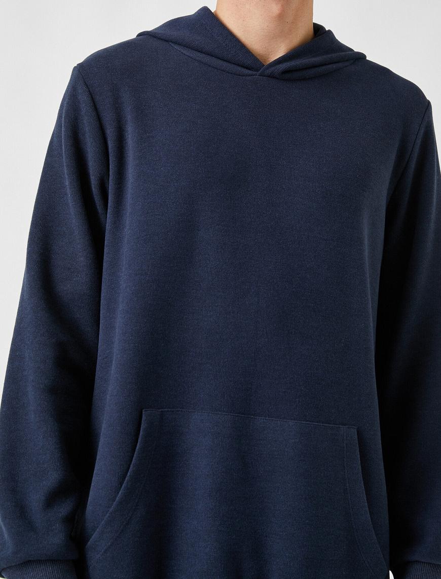   Oversize Basic Kapüşonlu Sweatshirt