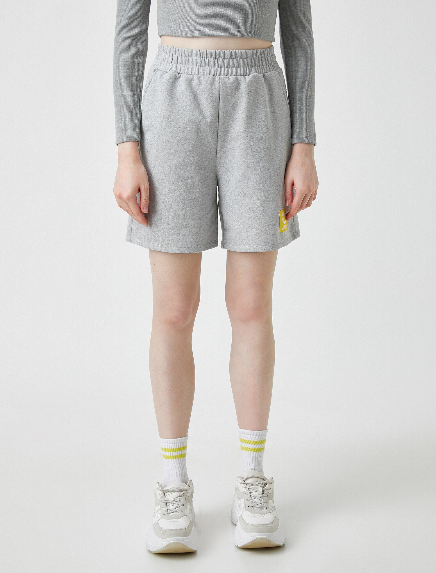   Beli Lastikli Baskılı Şort