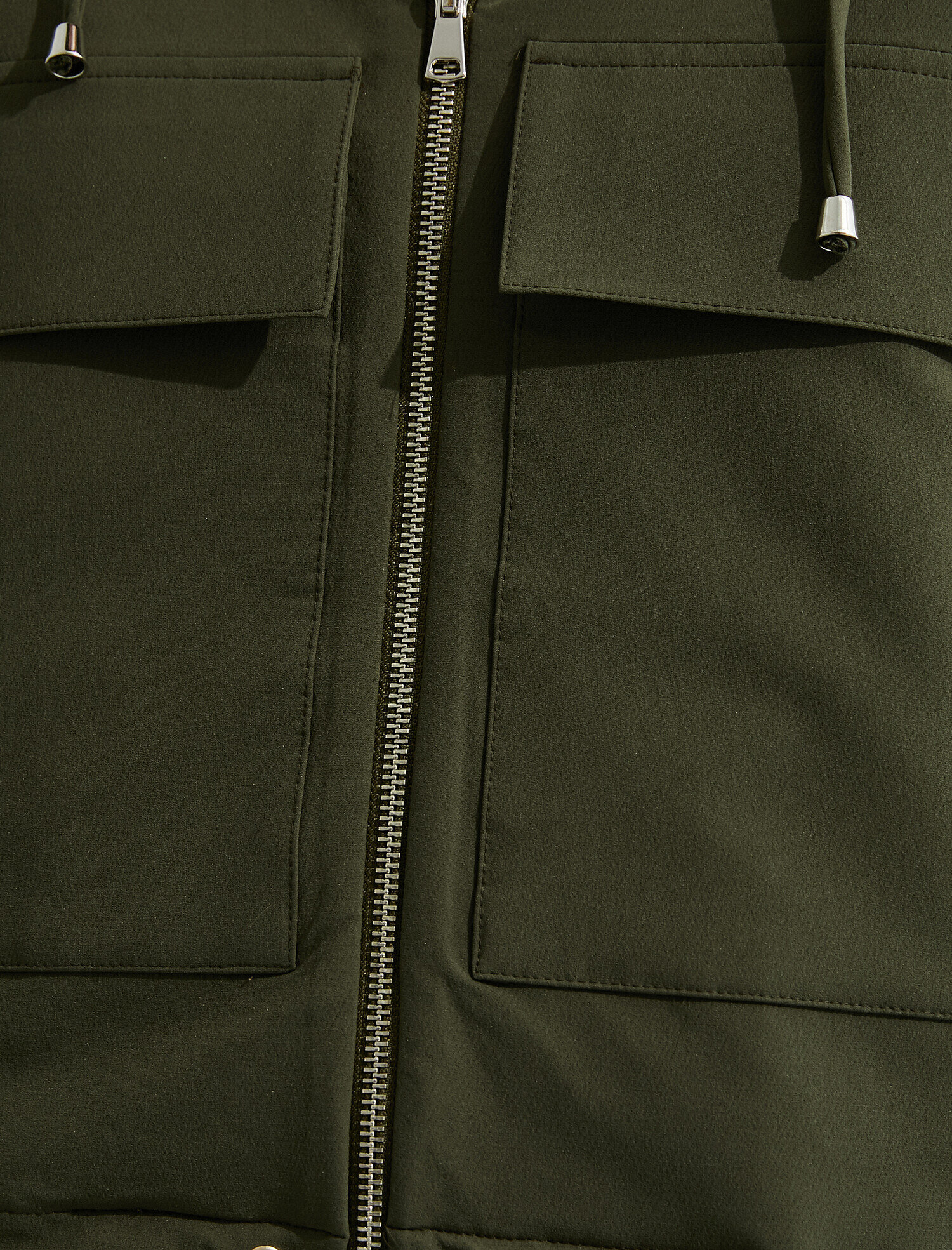   Kapüşonlu Kapaklı Cepli Fermuarlı Ceket