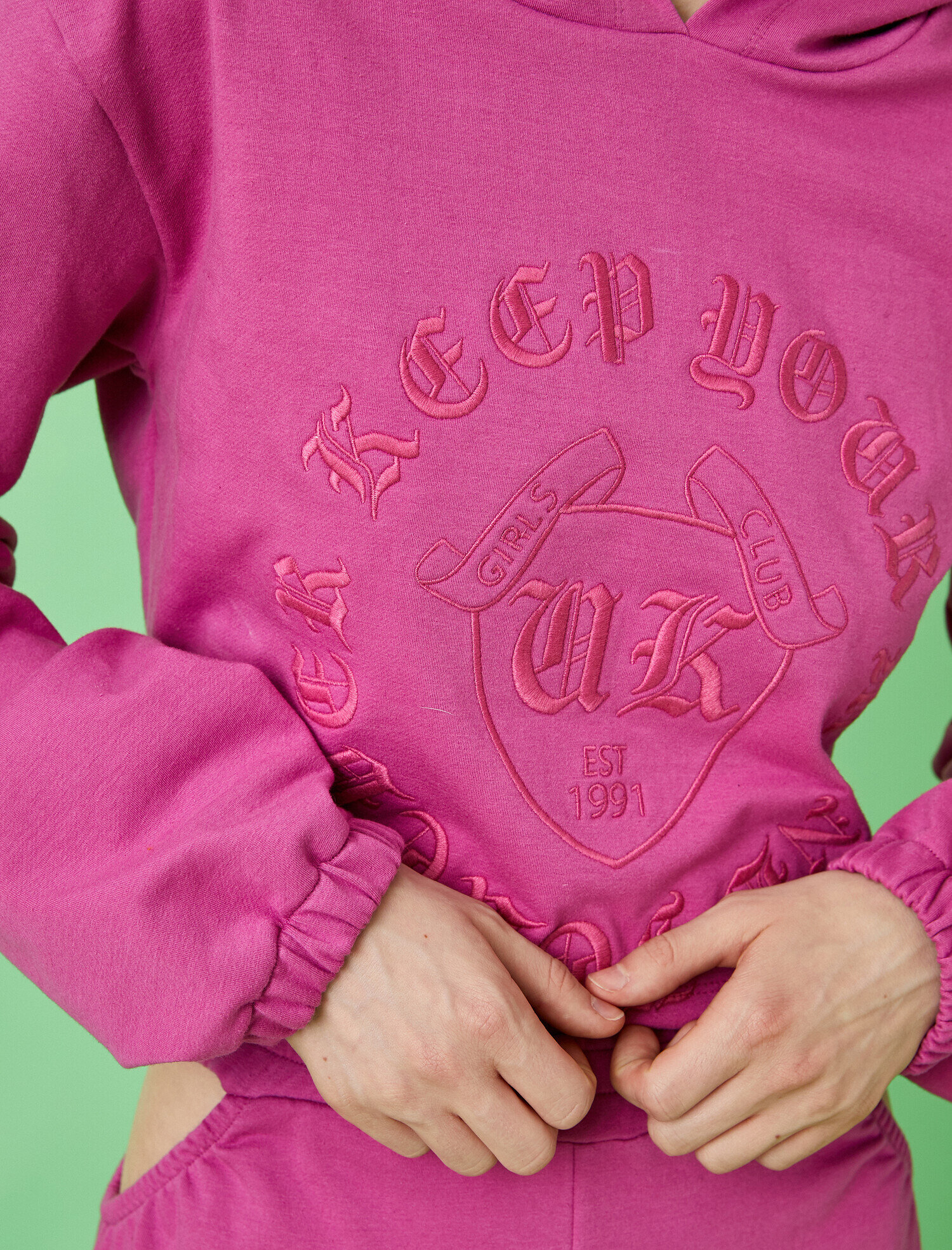   Sırt Dekolteli Kapüşonlu Sweatshirt