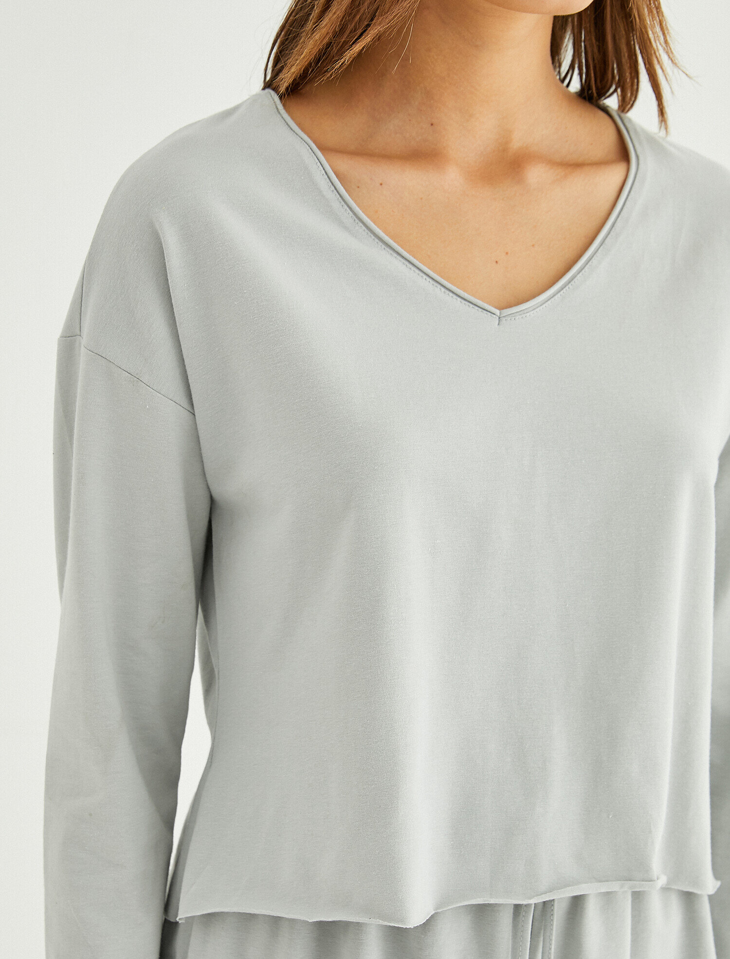   V Yaka Pamuklu Uzun Kollu Pijama Üstü