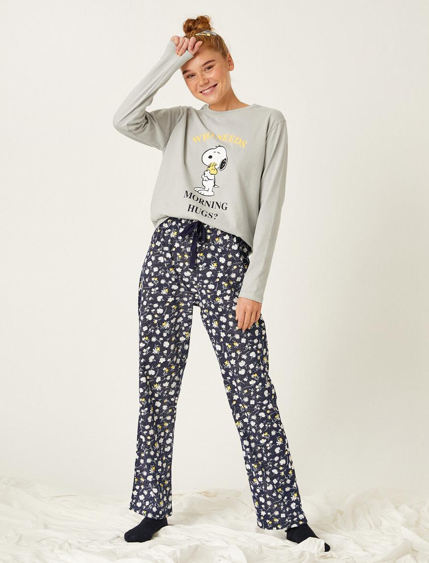   Snoopy Lisanslı Baskılı Pamuklu Pijama Takımı