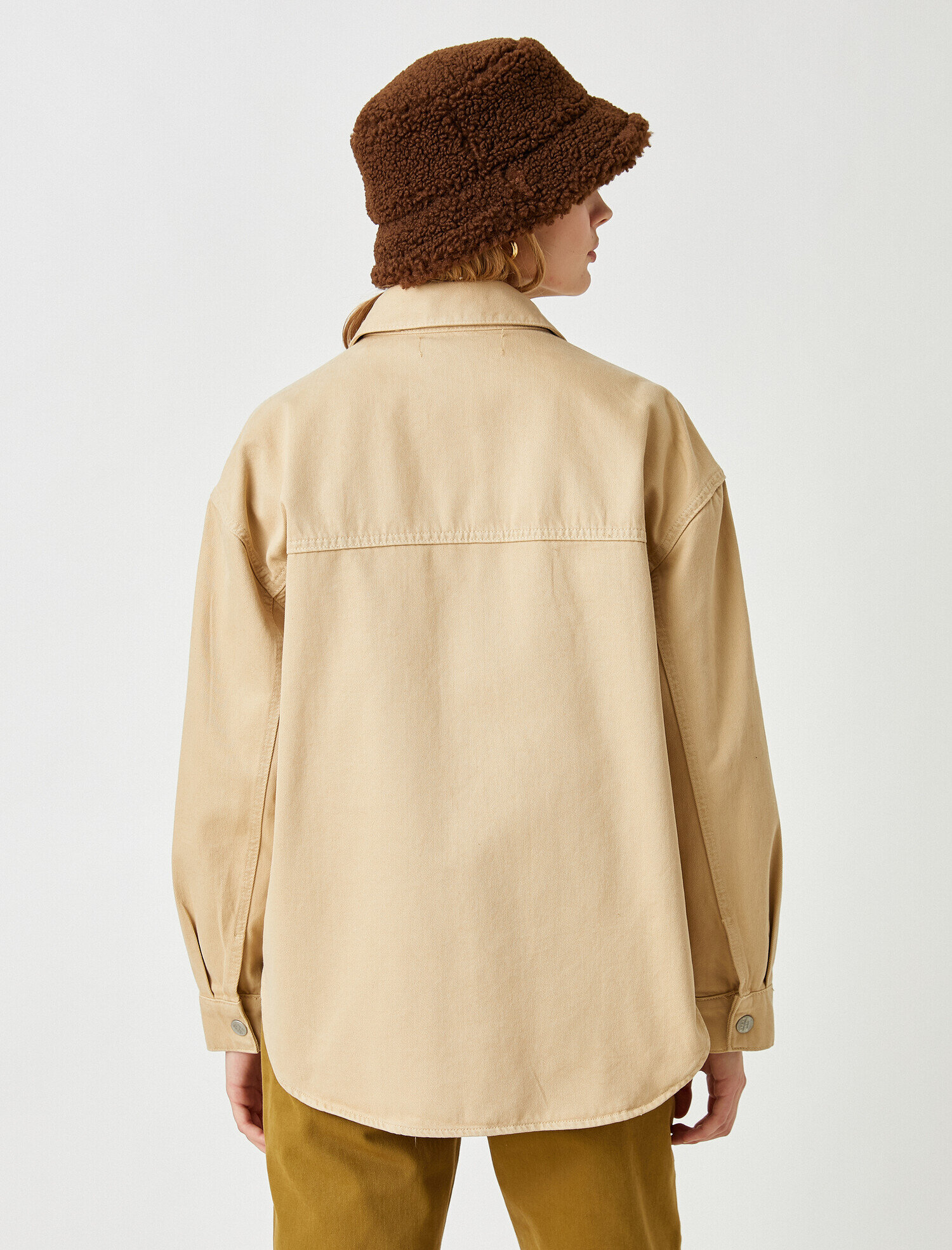   Uzun Kollu Cepli Kot Ceket