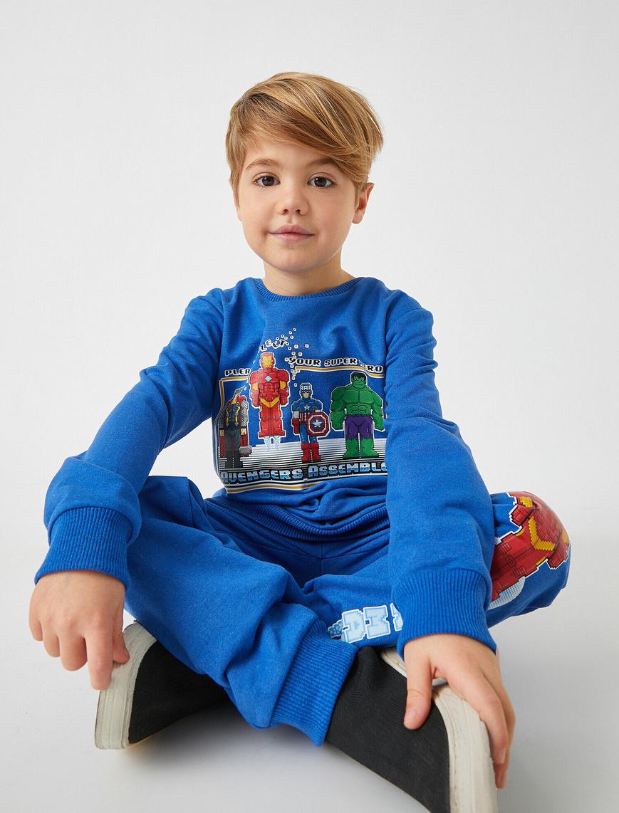  Erkek Çocuk Marvel Lisanslı Baskılı Uzun Kollu Sweatshirt