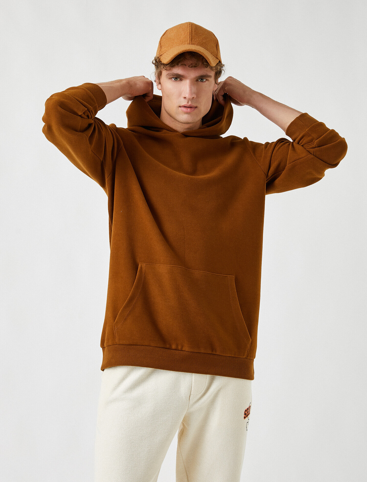 Oversize Basic Kapüşonlu Sweatshirt