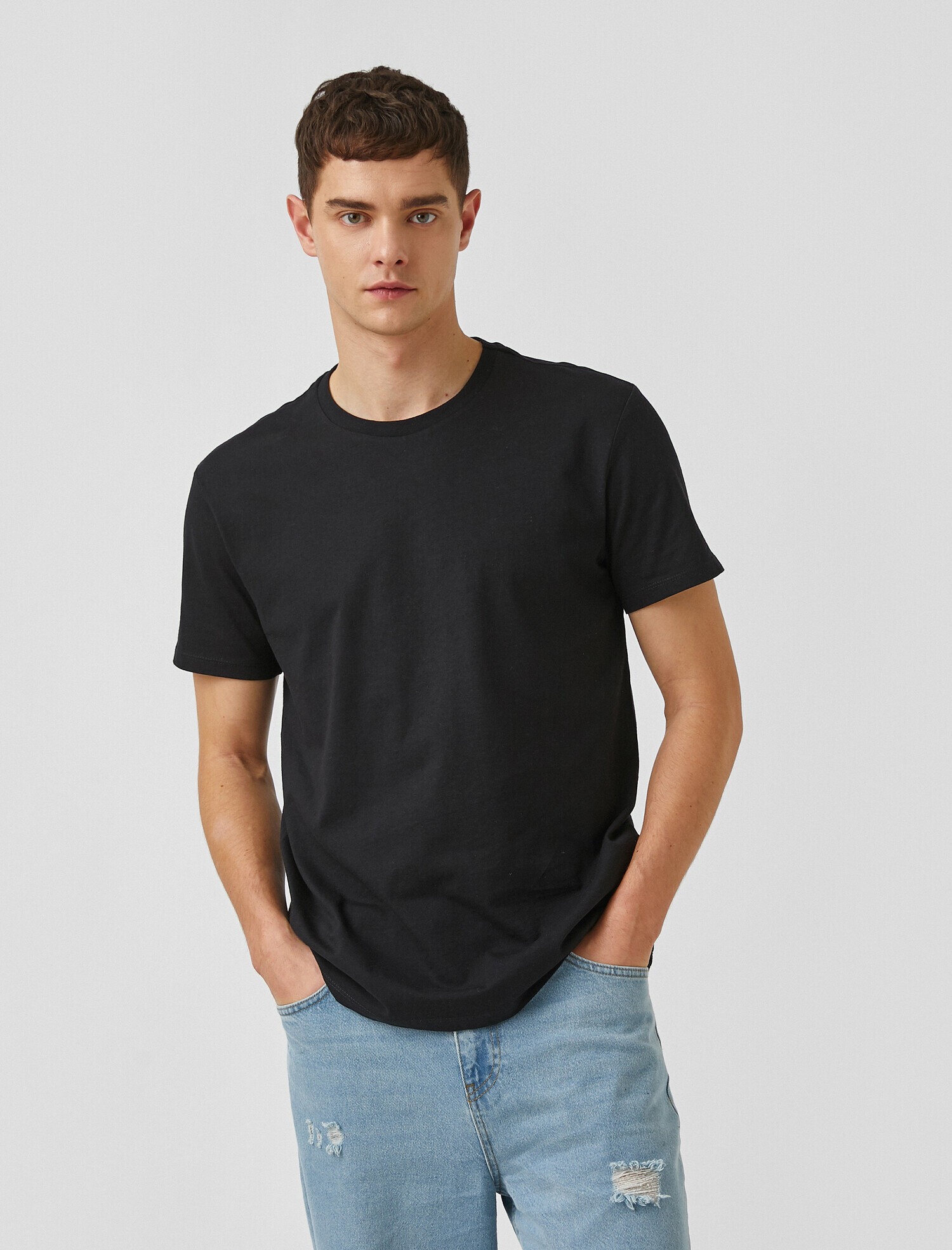   Basic Tişört Bisiklet Yaka