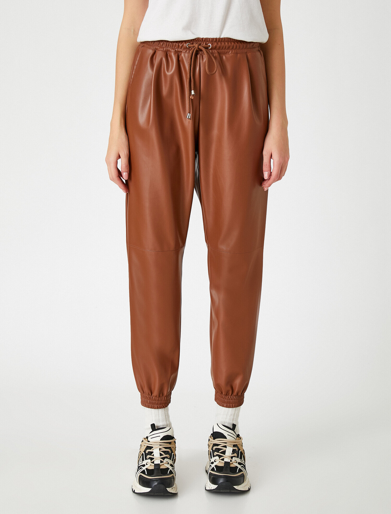   Suni Deri Jogger Pantolon