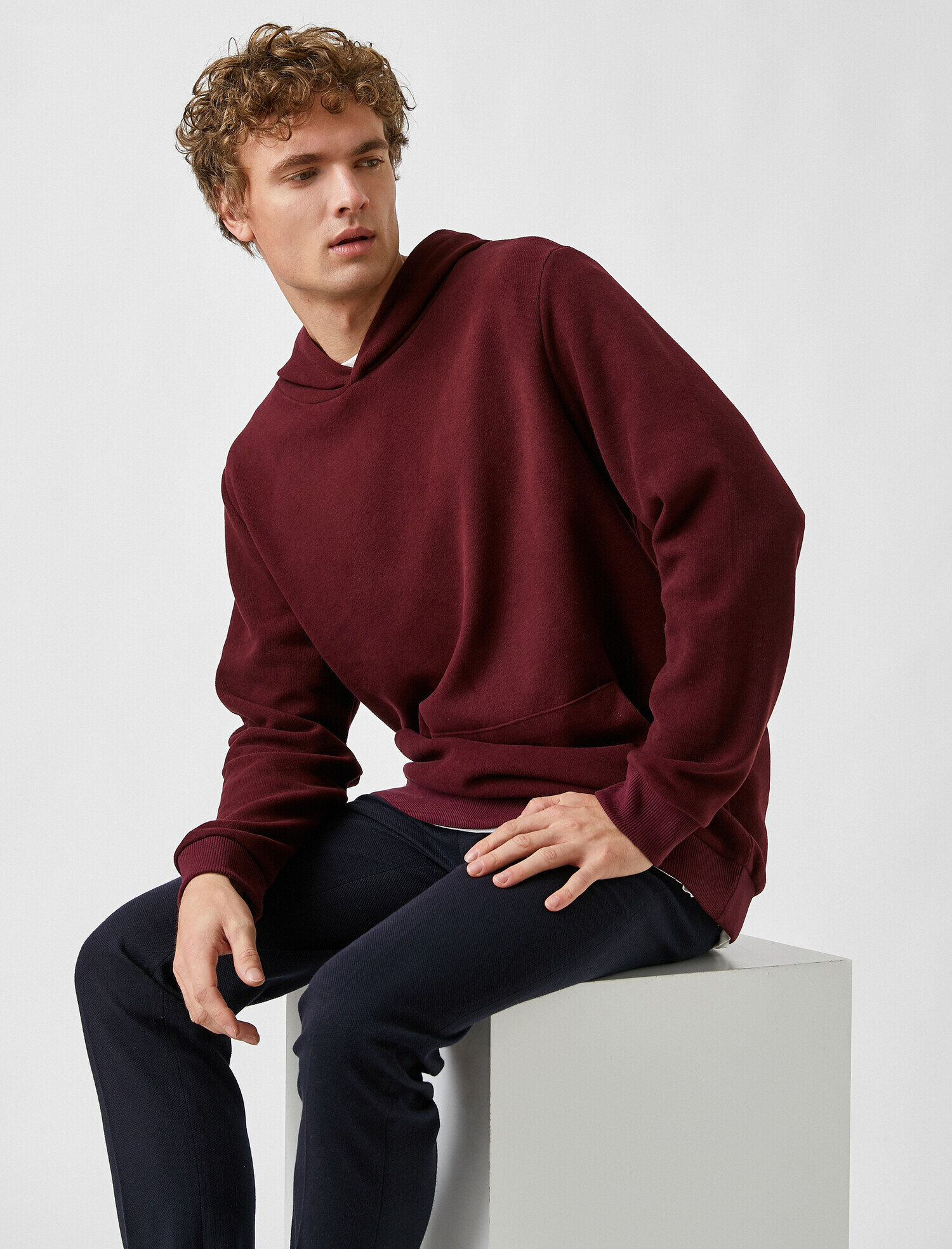   Oversize Basic Kapüşonlu Sweatshirt