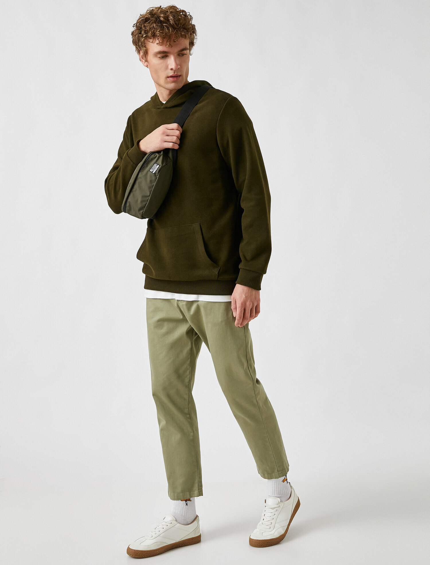   Oversize Basic Kapüşonlu Sweatshirt