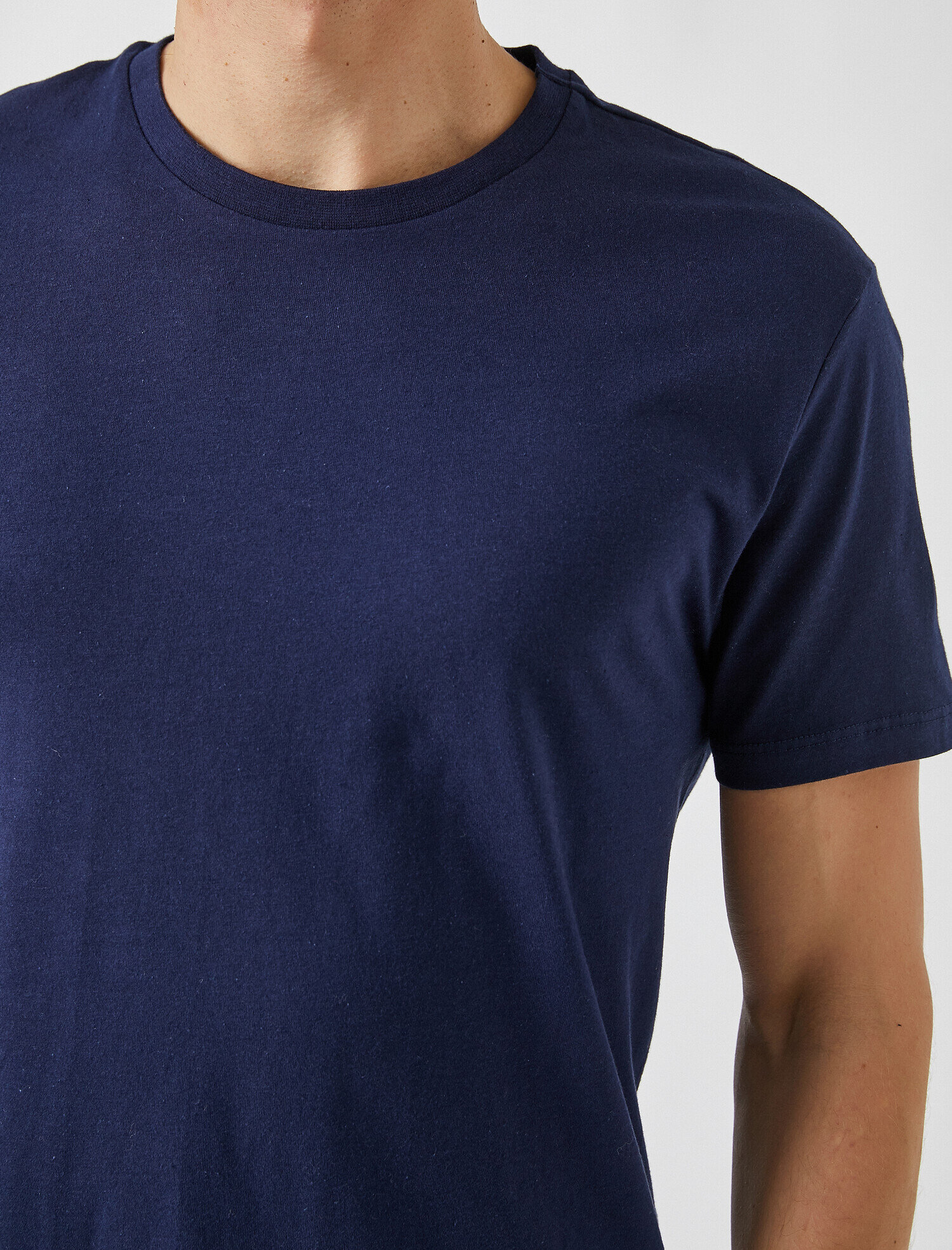 Basic Tişört Bisiklet Yaka