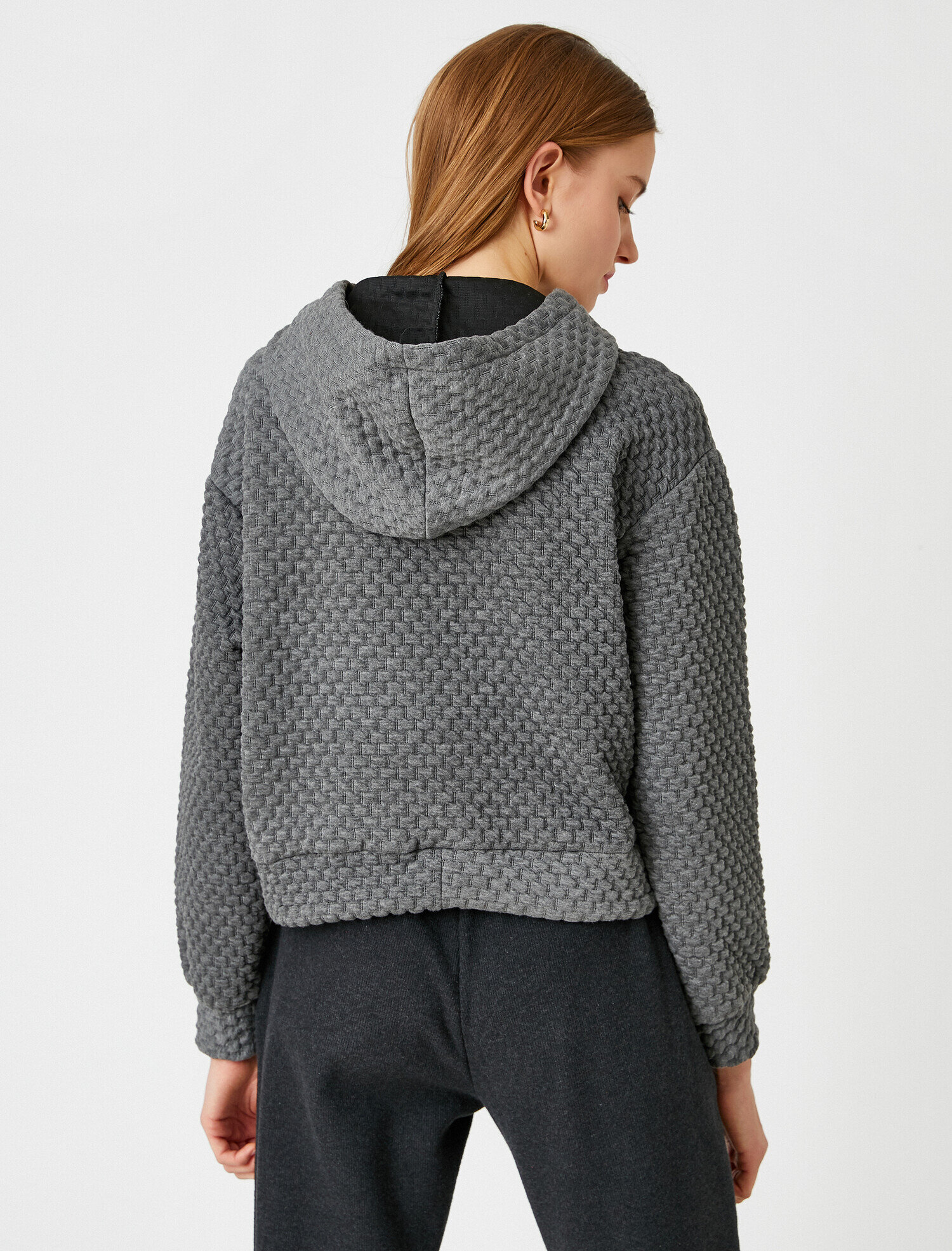   Kapüşonlu Kapitone Uzun Kollu Sweatshirt