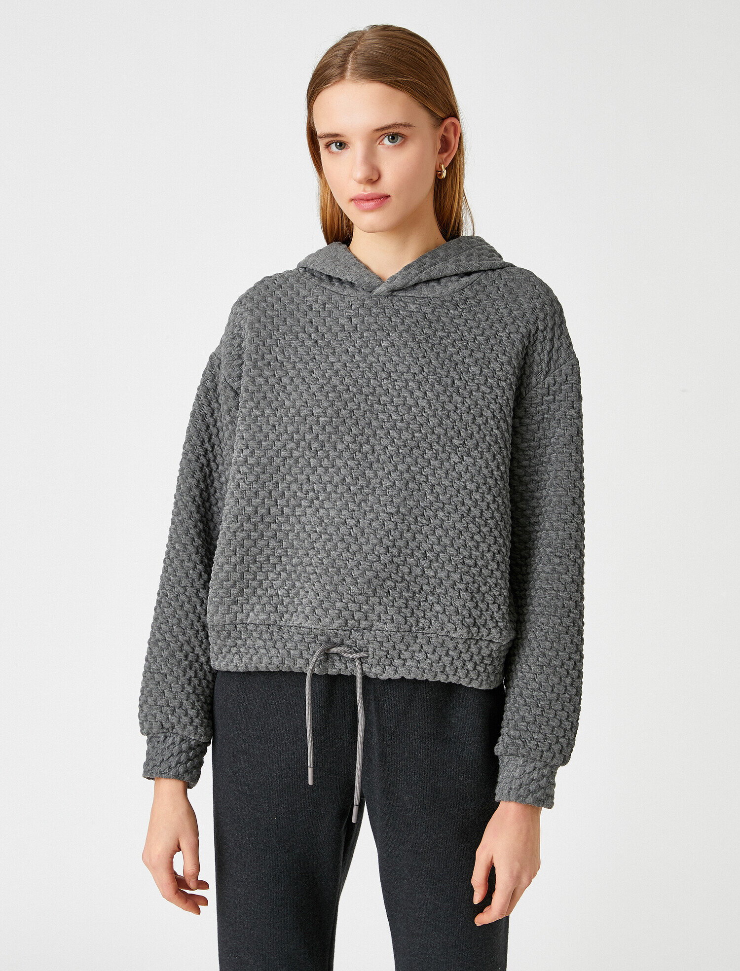   Kapüşonlu Kapitone Uzun Kollu Sweatshirt