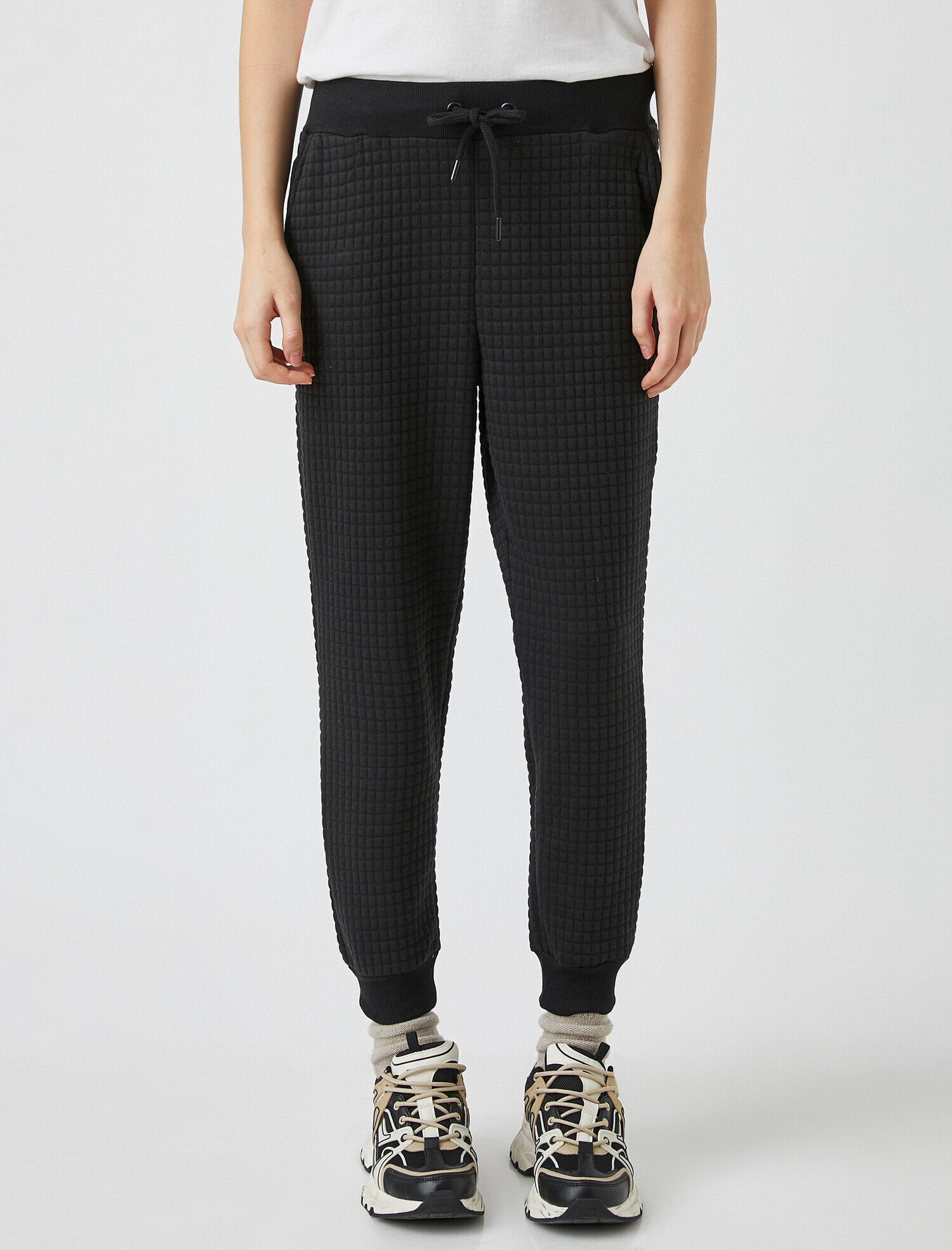   Kareli Belden Bağlamalı Eşofman Altı