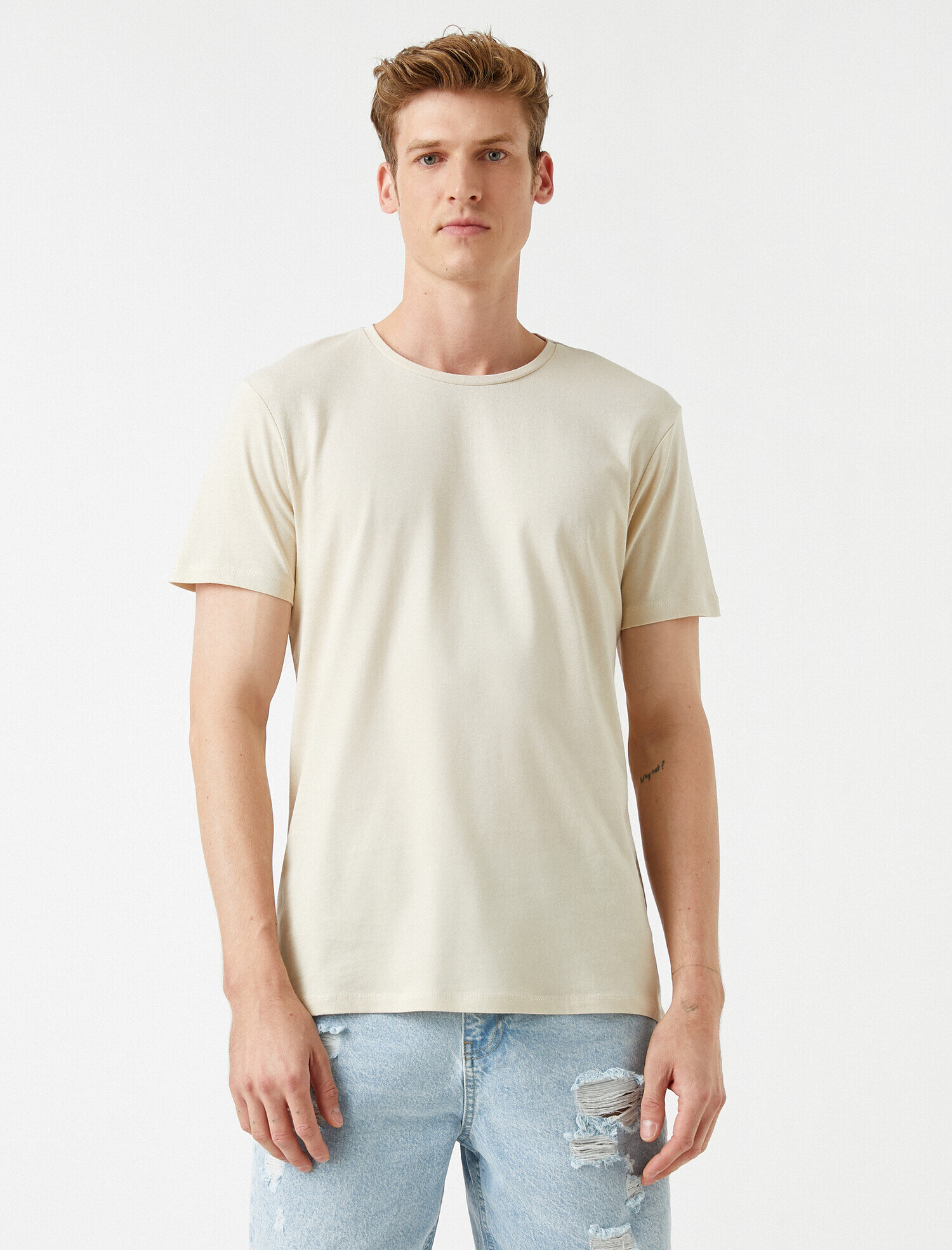 Bisiklet Yaka Tişört Pamuklu