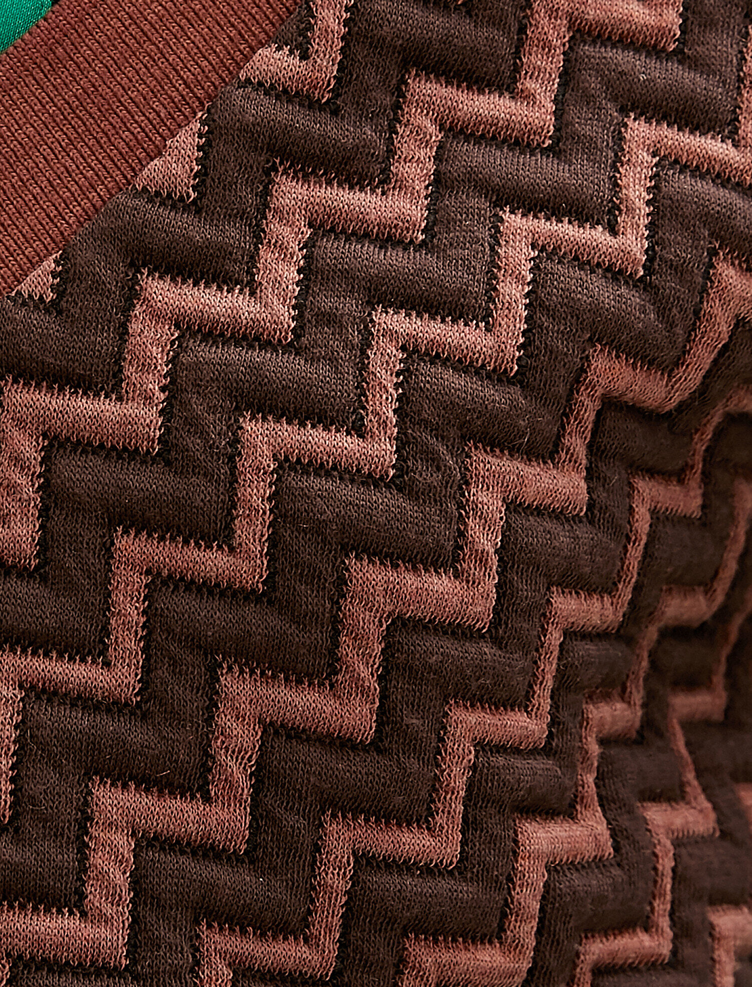   Zikzak Desenli V yaka Kolsuz Süveter