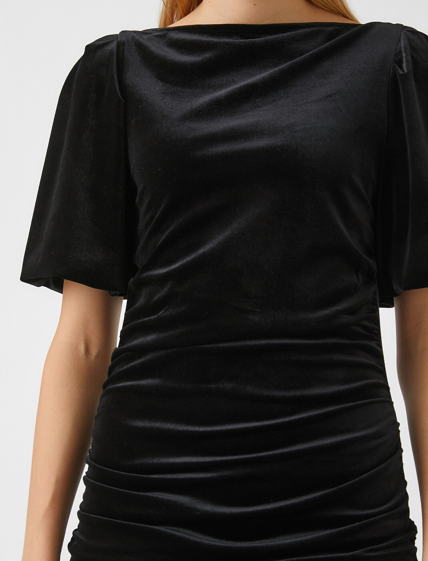   Kayık Yaka Mini Elbise