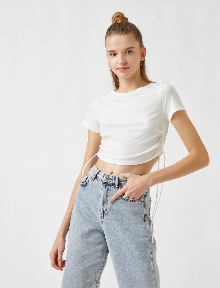  Büzgülü Kısa Kollu Tişört