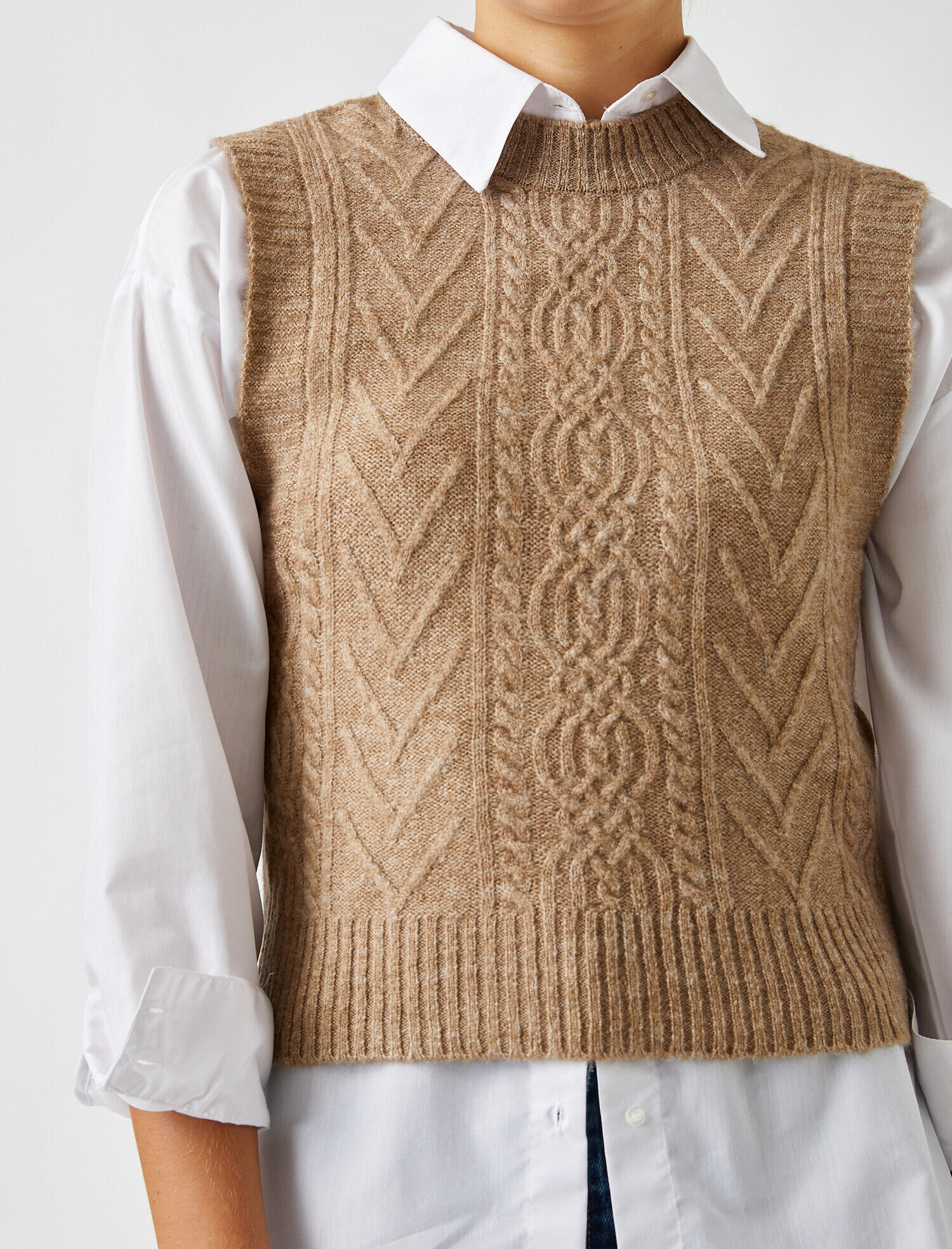   Dik Yaka Triko Süveter Örgü Desenli