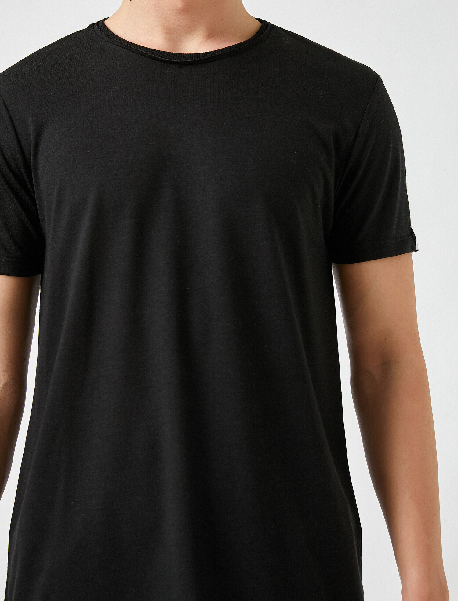 Basic Tişört Bisiklet Yaka