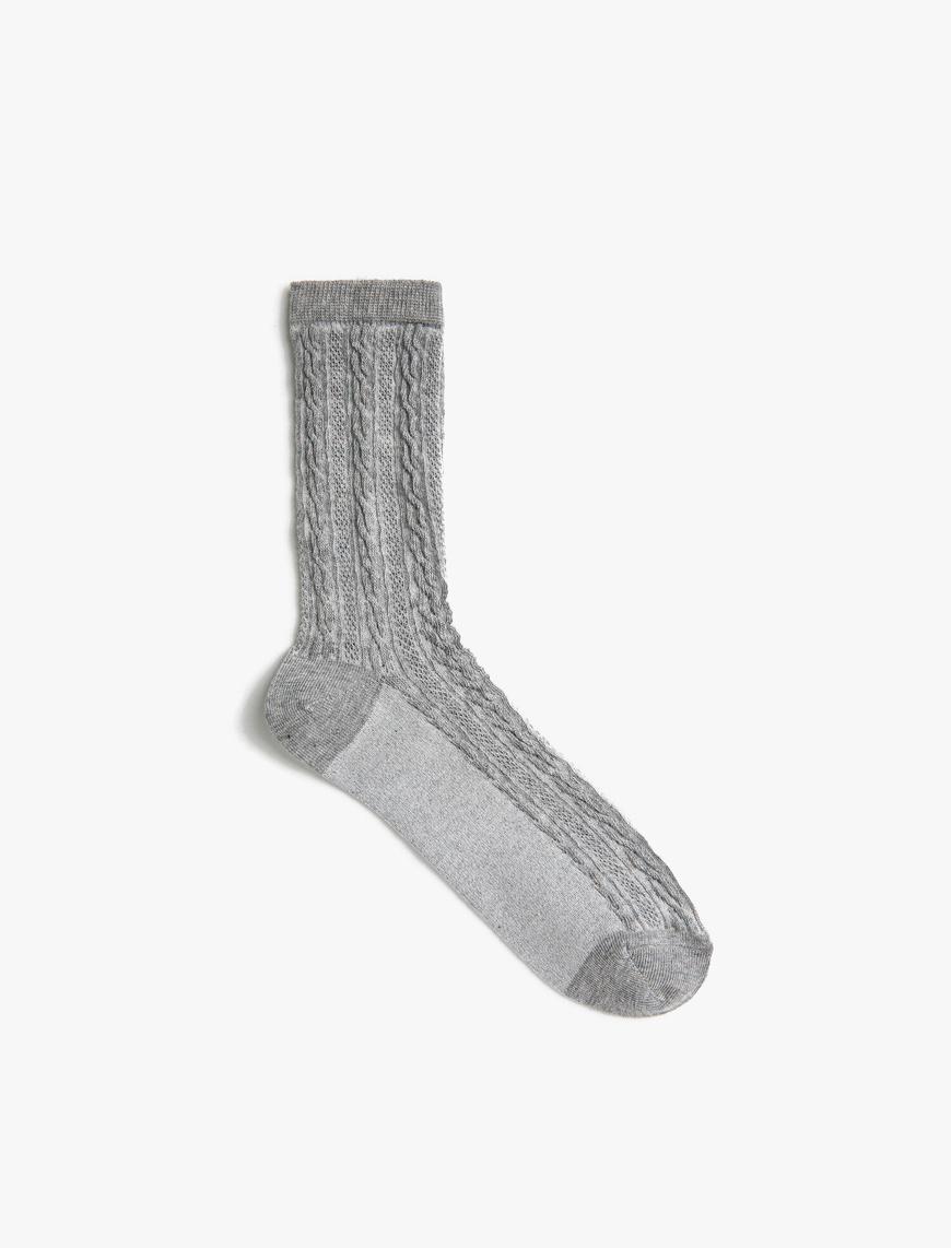  Kadın Örgü Desenli Çorap